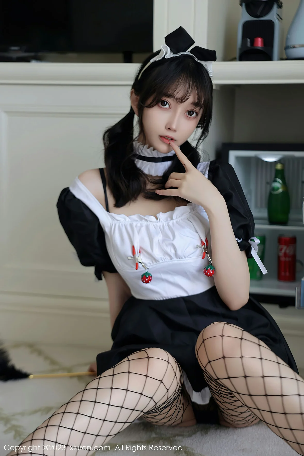 578047 18