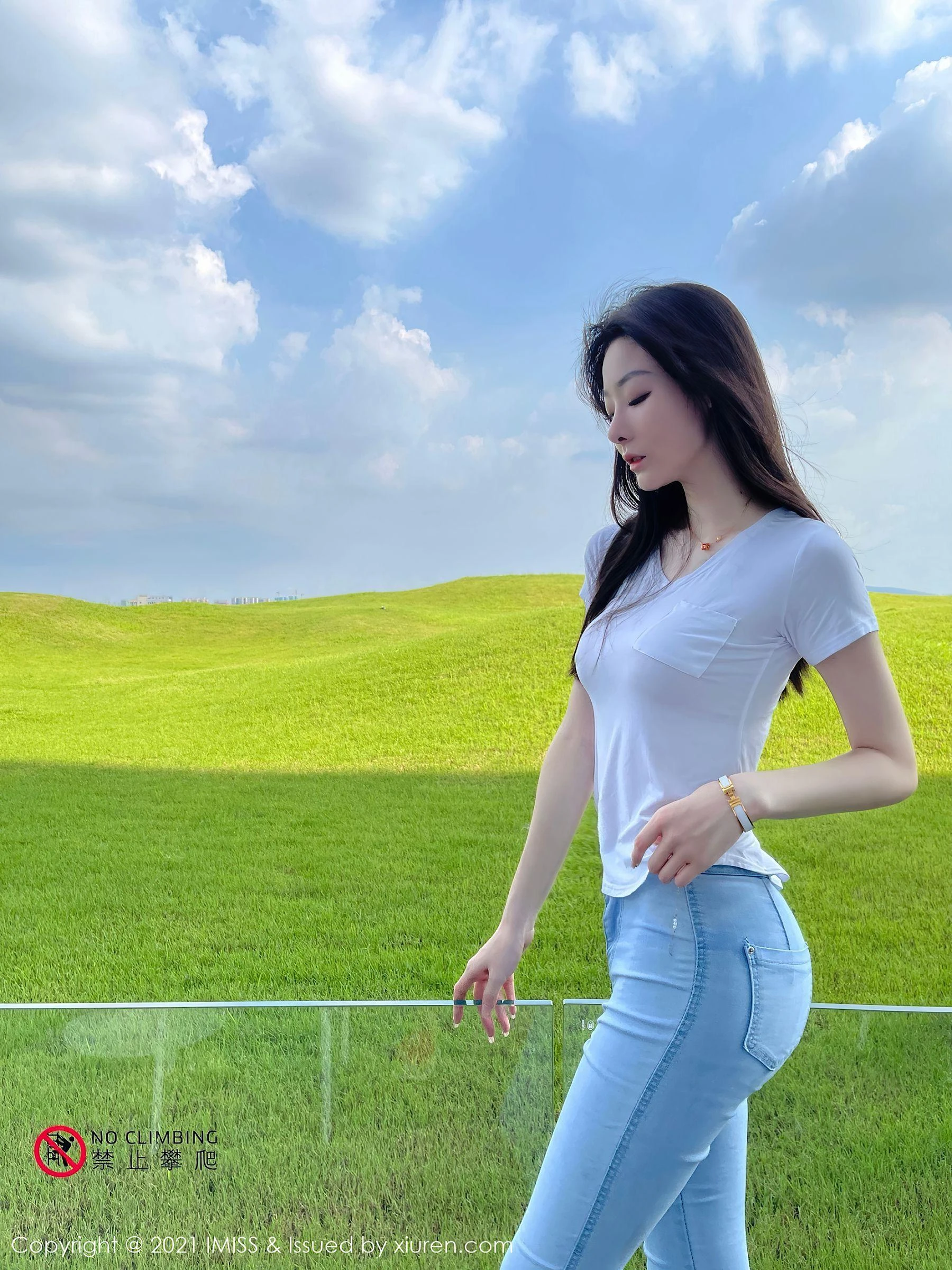 模特清純山景寫真 - 櫻花季靜謐風格展現精選 - 33