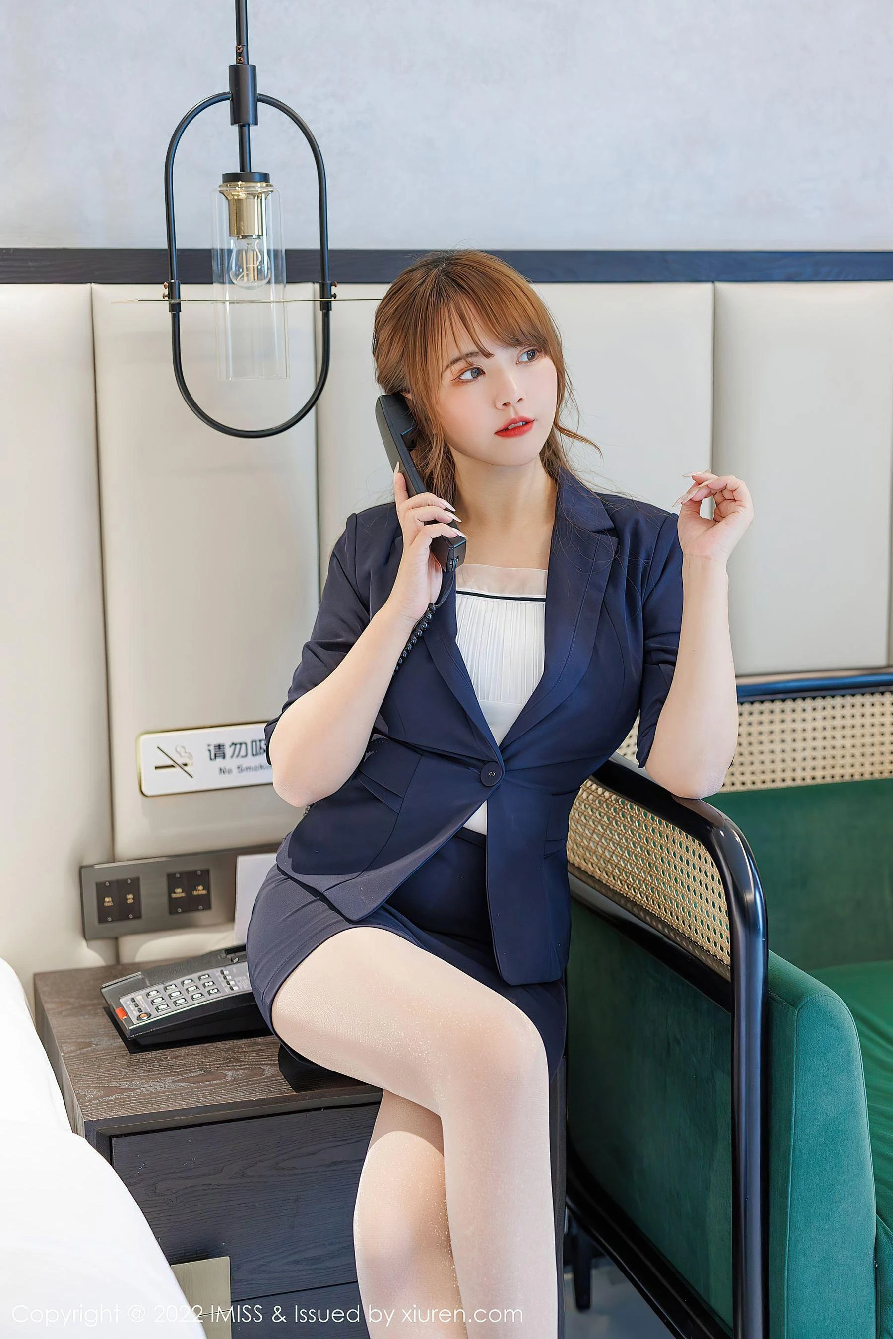 時尚校花私藏美照 – 苗慄室內黃昏獨家呈現精選 - 36