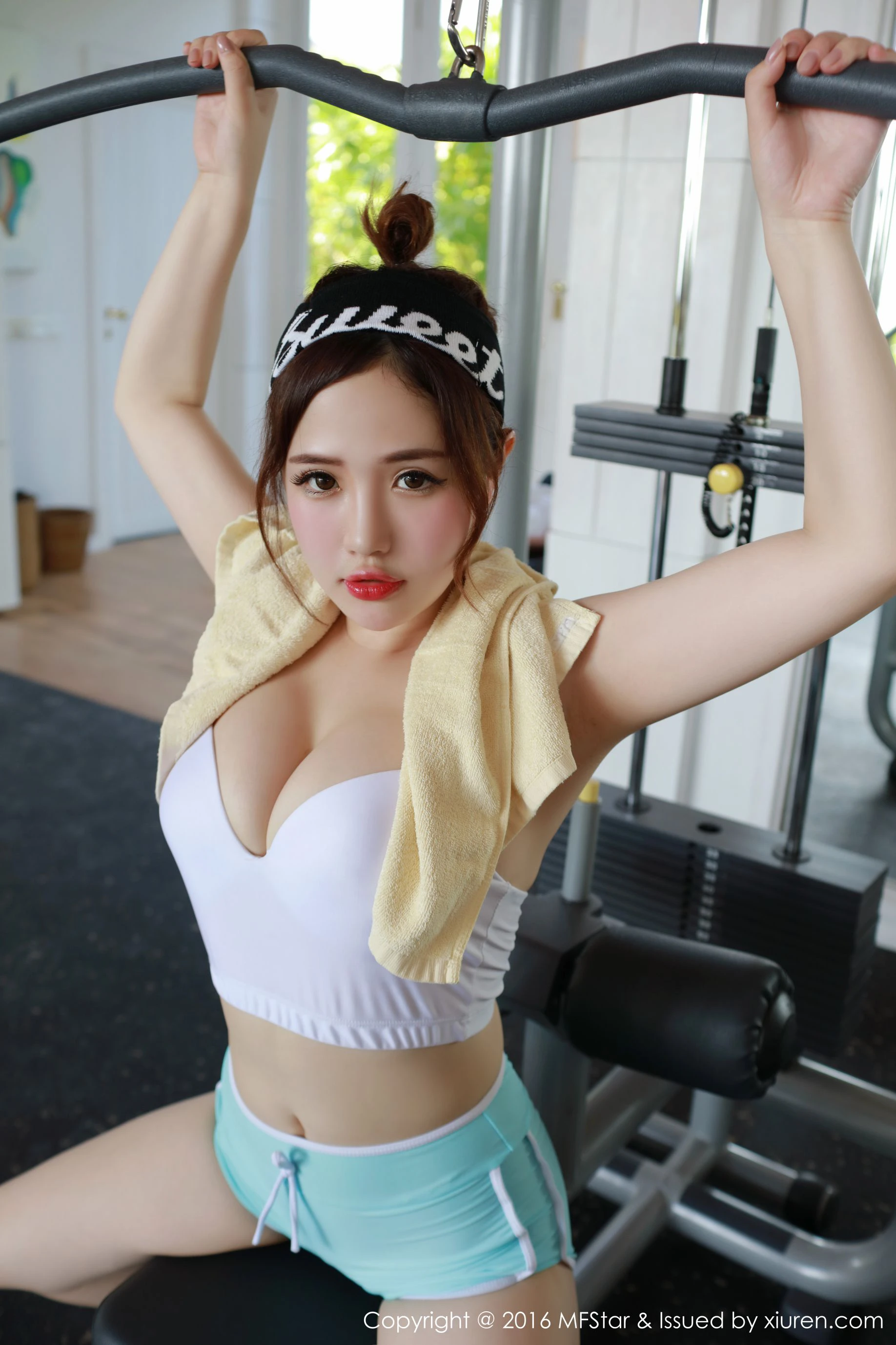 苗慄午後DJ美照 – 時尚魅力海邊實錄精選 - 2