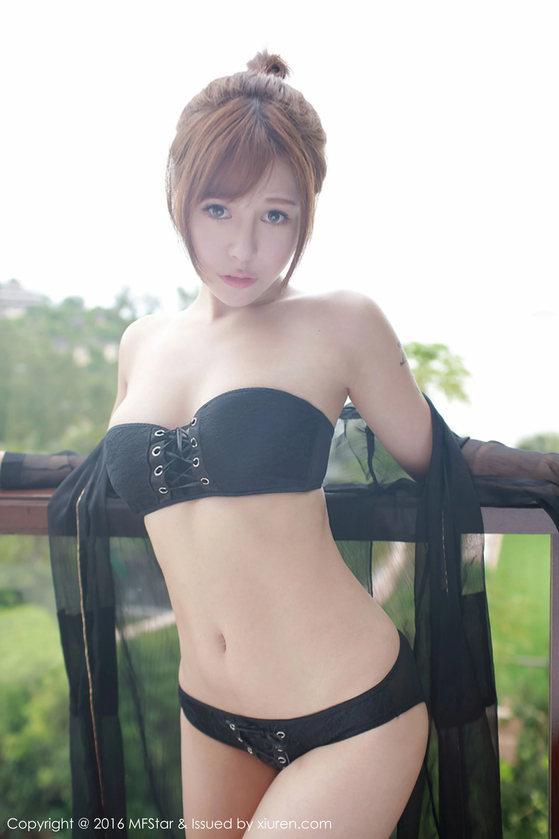 夏日限定校花優雅寫真集 - 夜景活力瞬間捕捉典藏 - 21