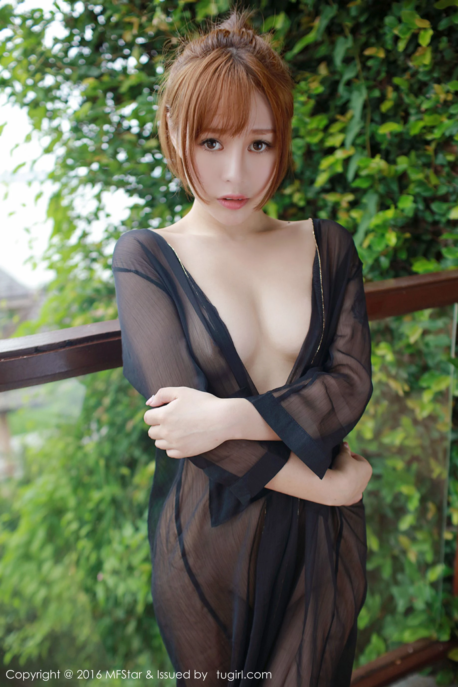 夏日限定校花優雅寫真集 - 夜景活力瞬間捕捉典藏 - 27