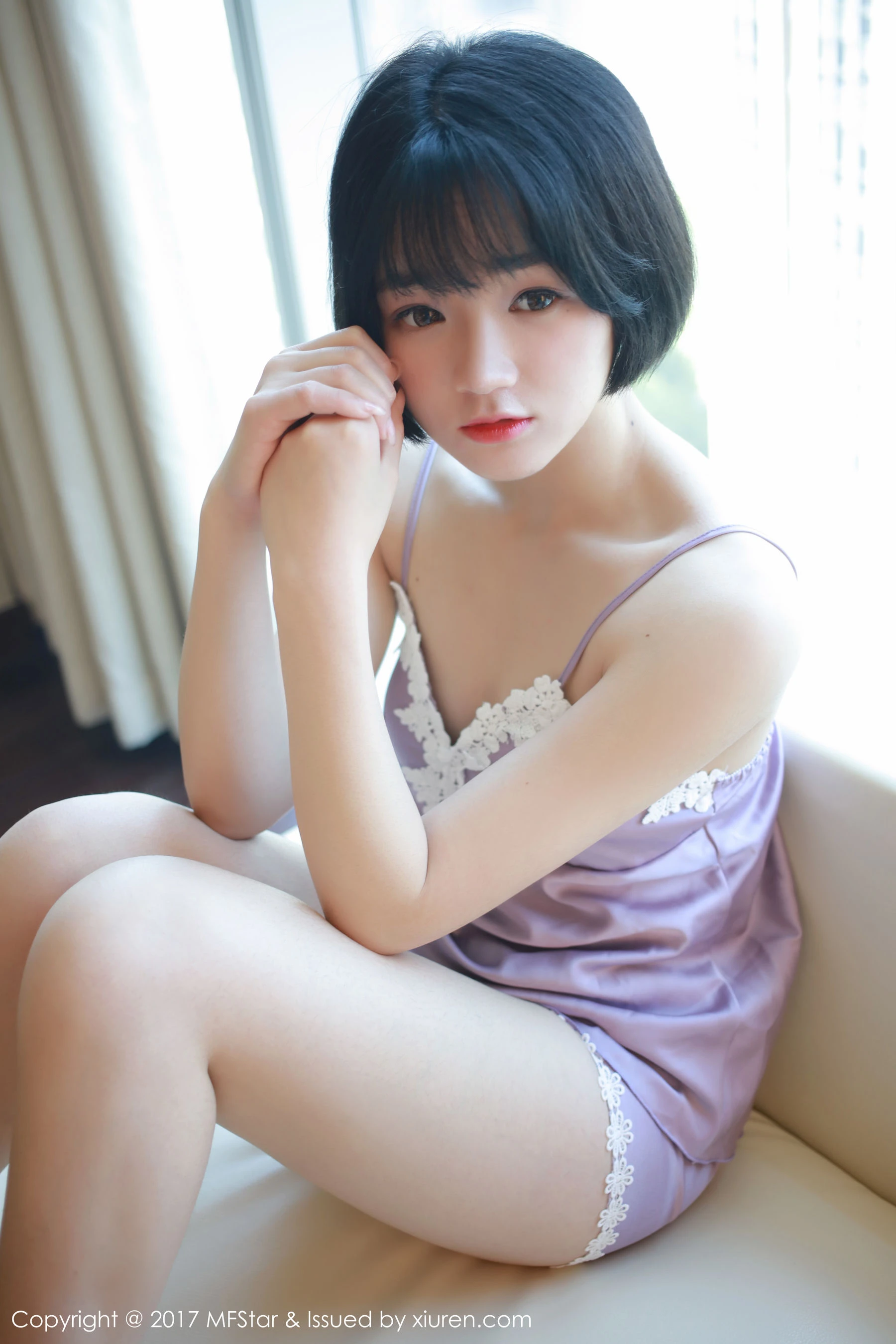 校花清純街拍寫真 - 夏日神秘風格展現珍藏 - 6