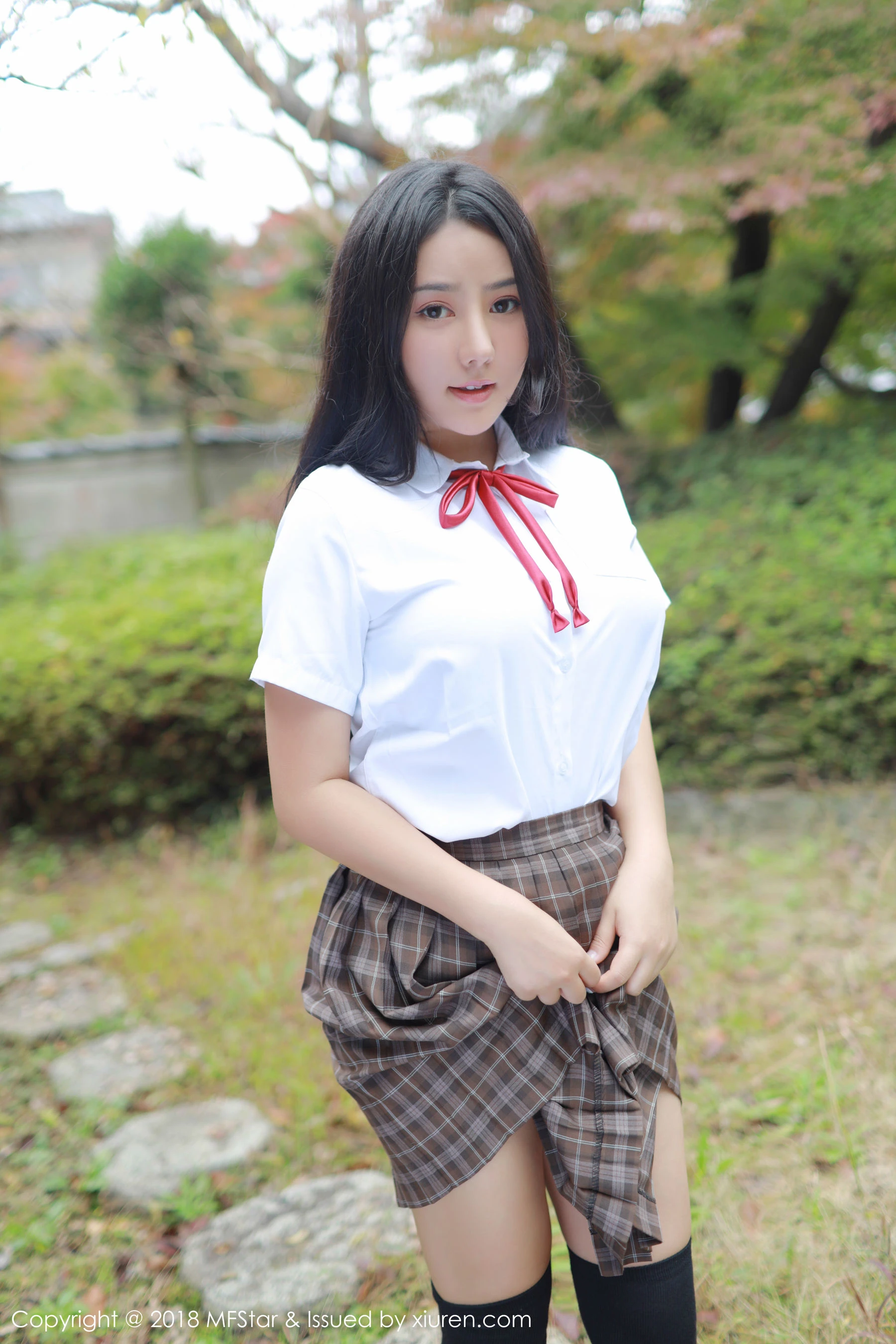 神秘時刻護士街拍寫真 – 夏日清純風採再現獨家 - 2