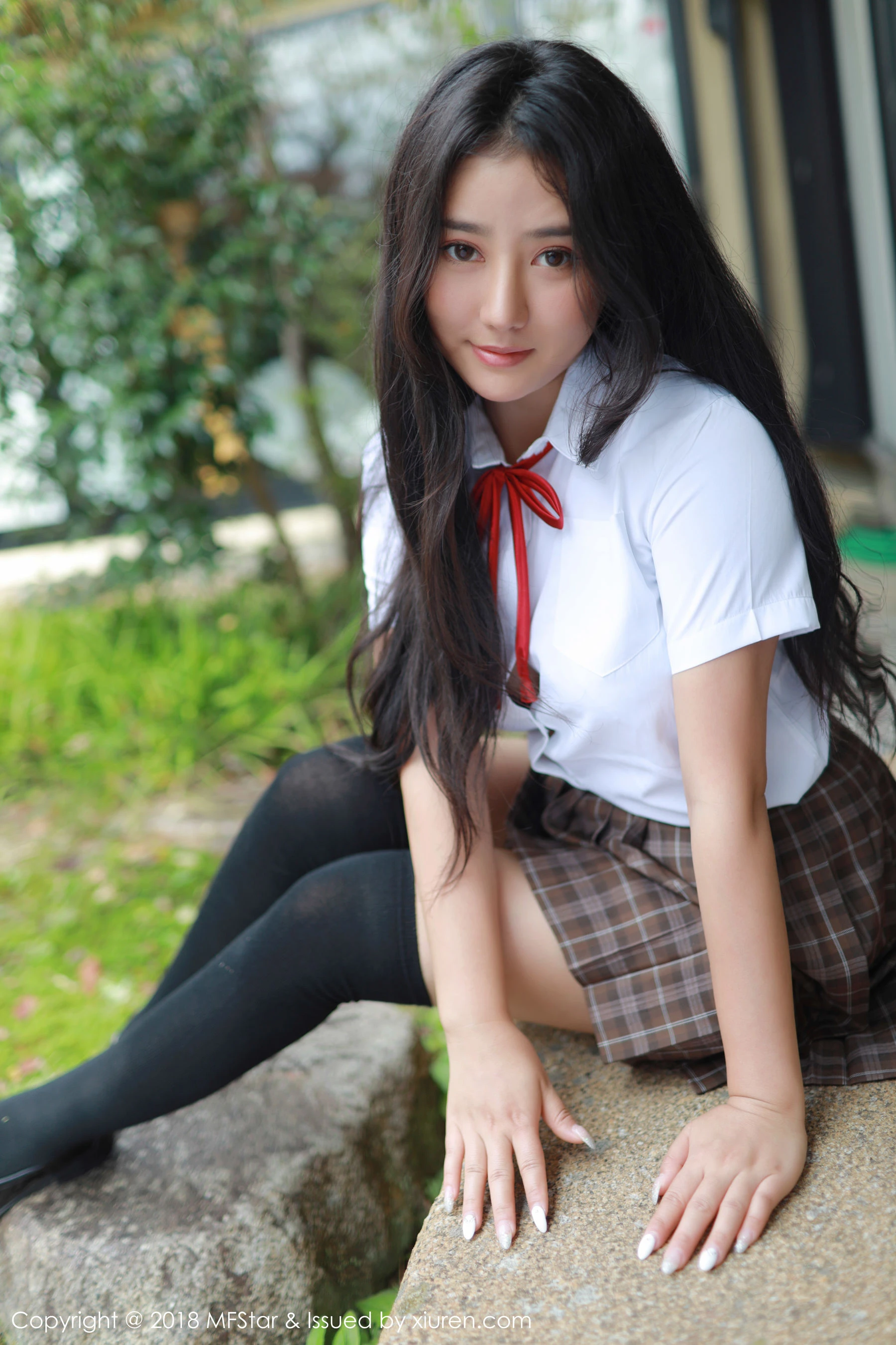 神秘時刻護士街拍寫真 – 夏日清純風採再現獨家 - 20