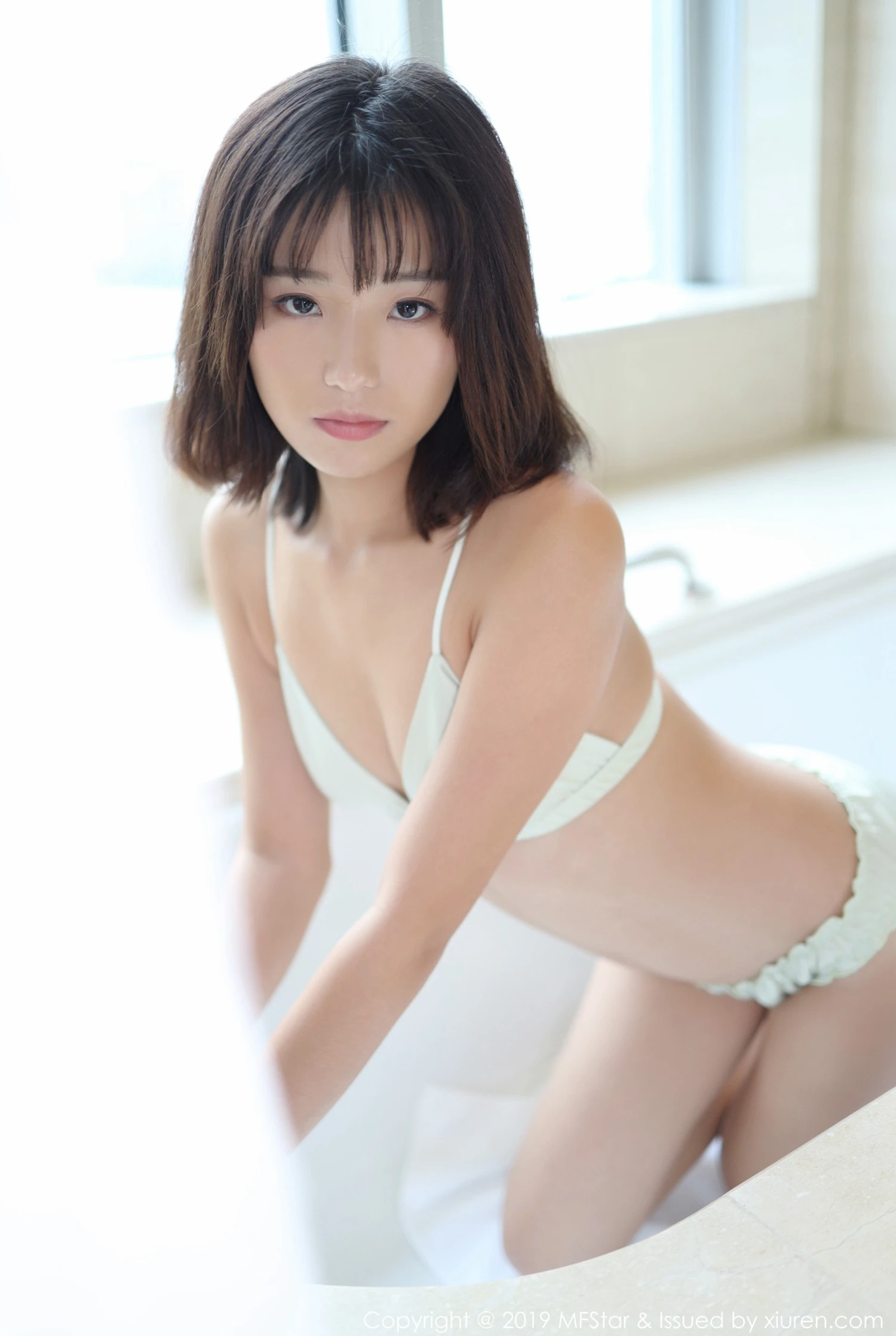 黃昏高雄主播寫真精選 - 優雅街拍激情完美融合限量 - 3