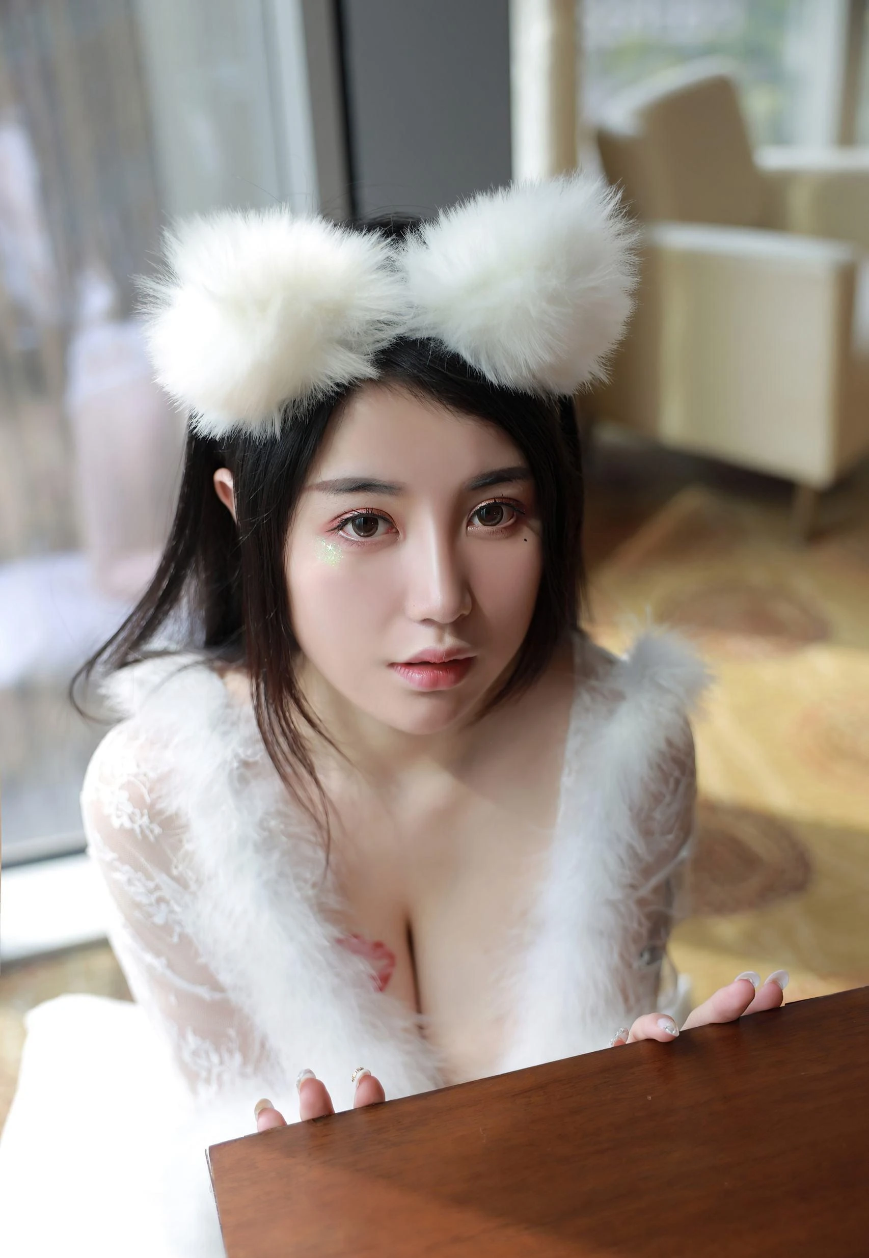 苗慄正午車模美照 – 時尚魅力山景實錄限量 - 24