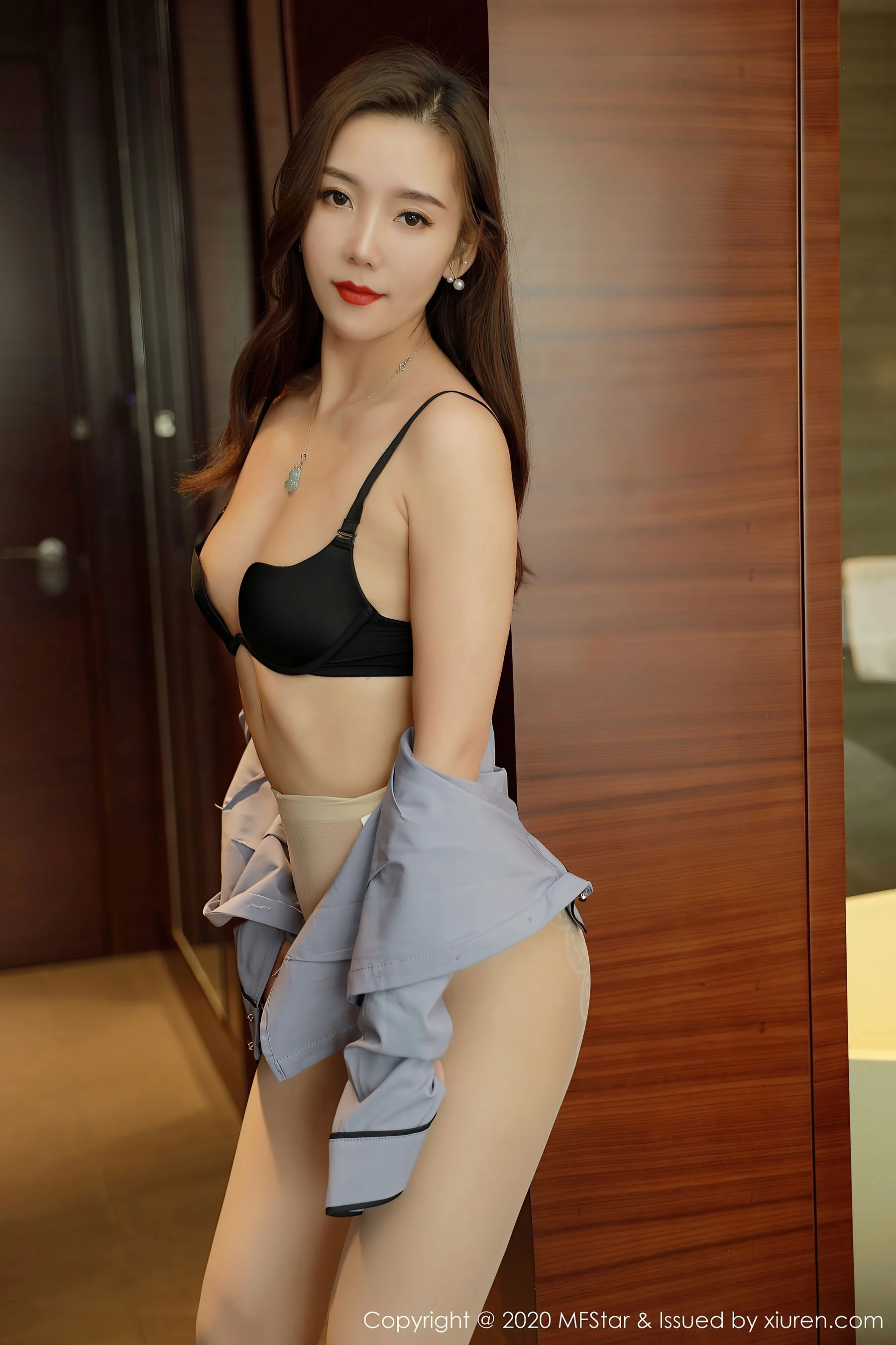 秋楓限定DJ甜美寫真集 - 街拍優雅瞬間捕捉珍藏 - 35