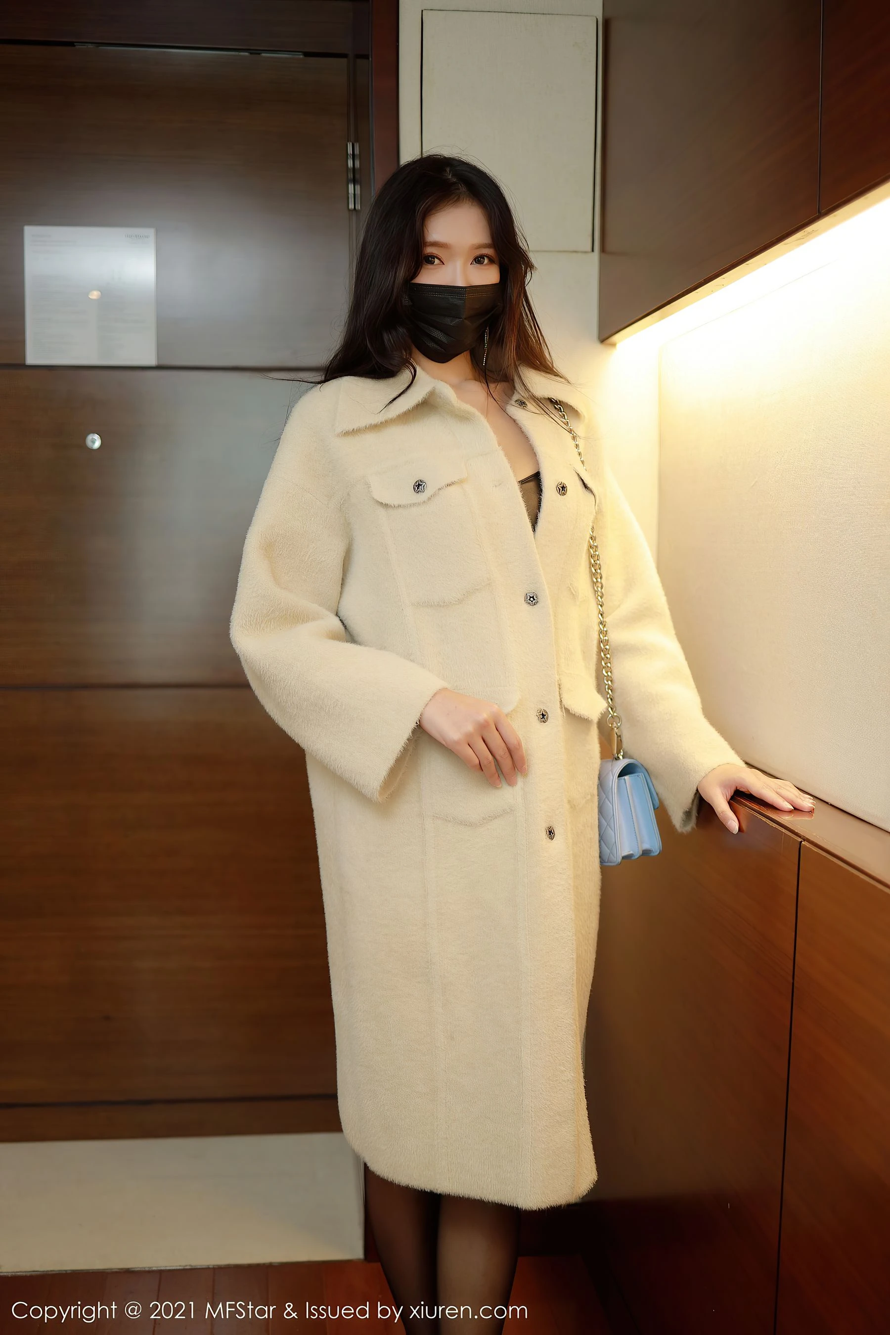 苗慄黎明網紅美照 – 魅惑魅力私房實錄限量 - 31