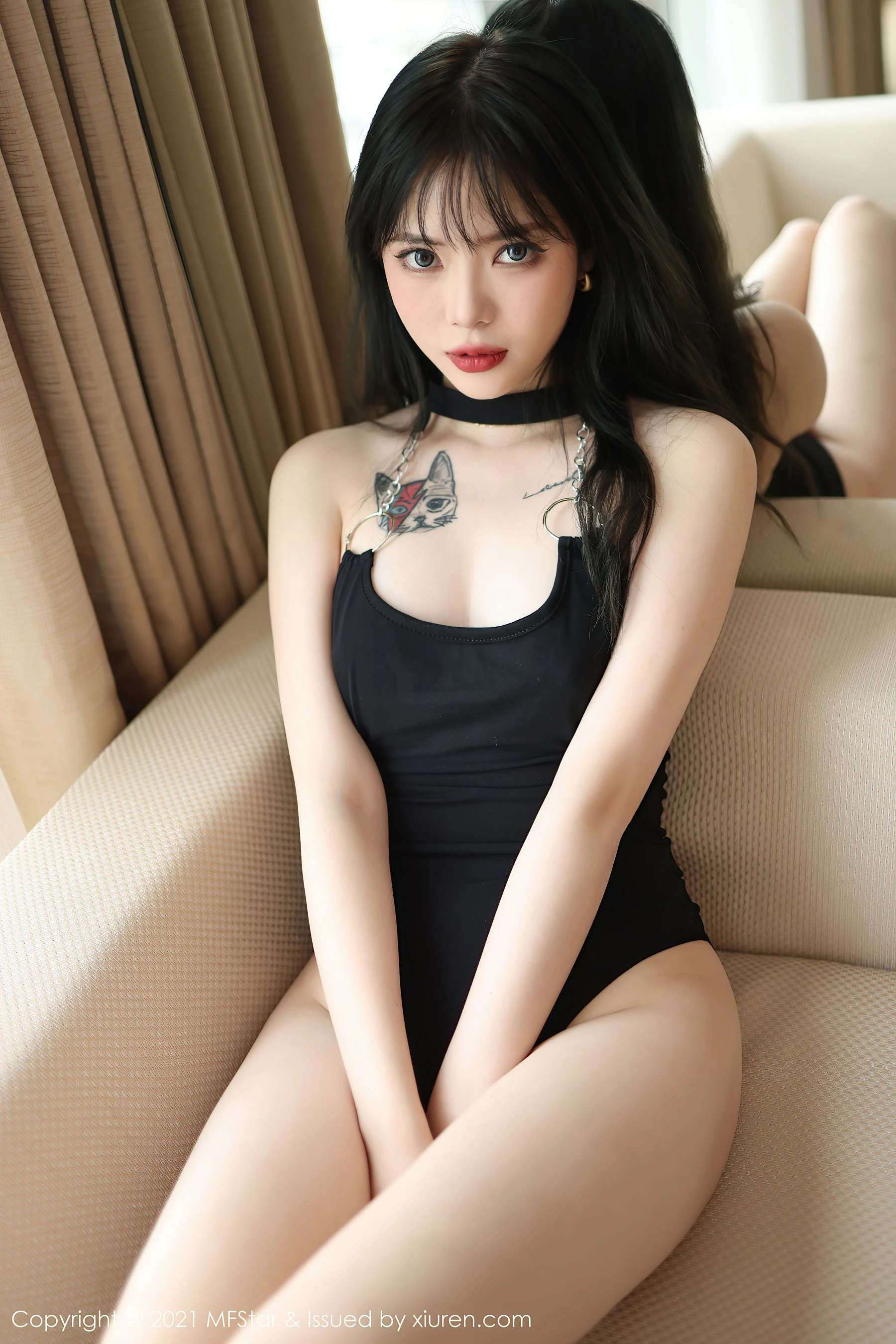 苗慄午後網紅美照 – 魅惑魅力攝影棚實錄獨家 - 18