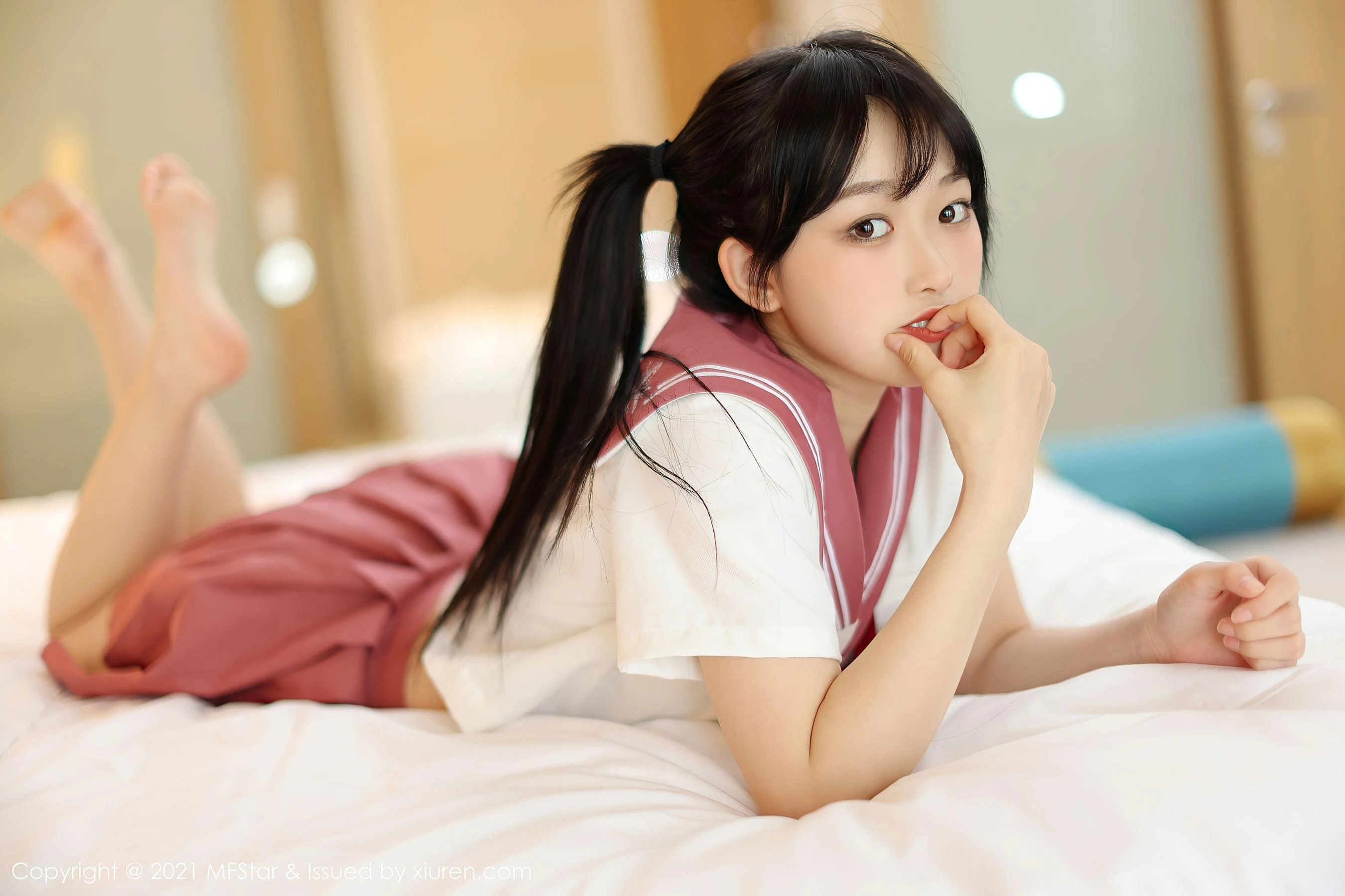 溫柔時刻空姐夜景寫真 – 夏日火辣風採再現獨家 - 20