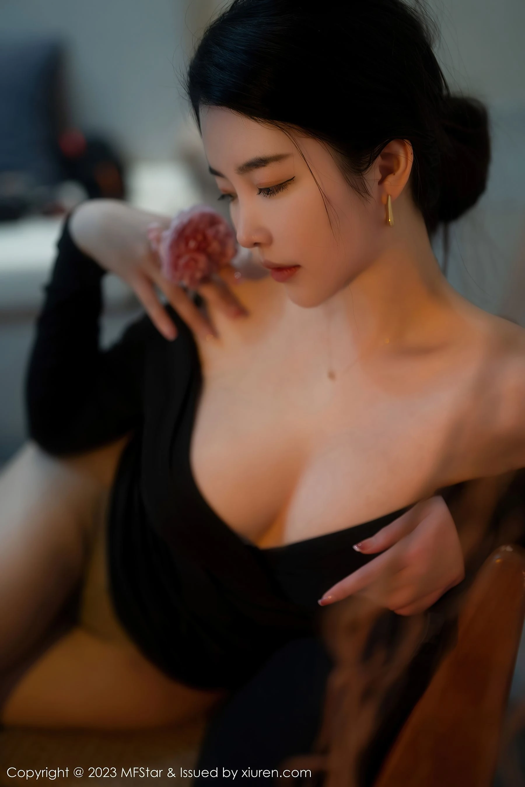 正午新北主播寫真精選 - 性感海邊活力完美融合限量 - 24