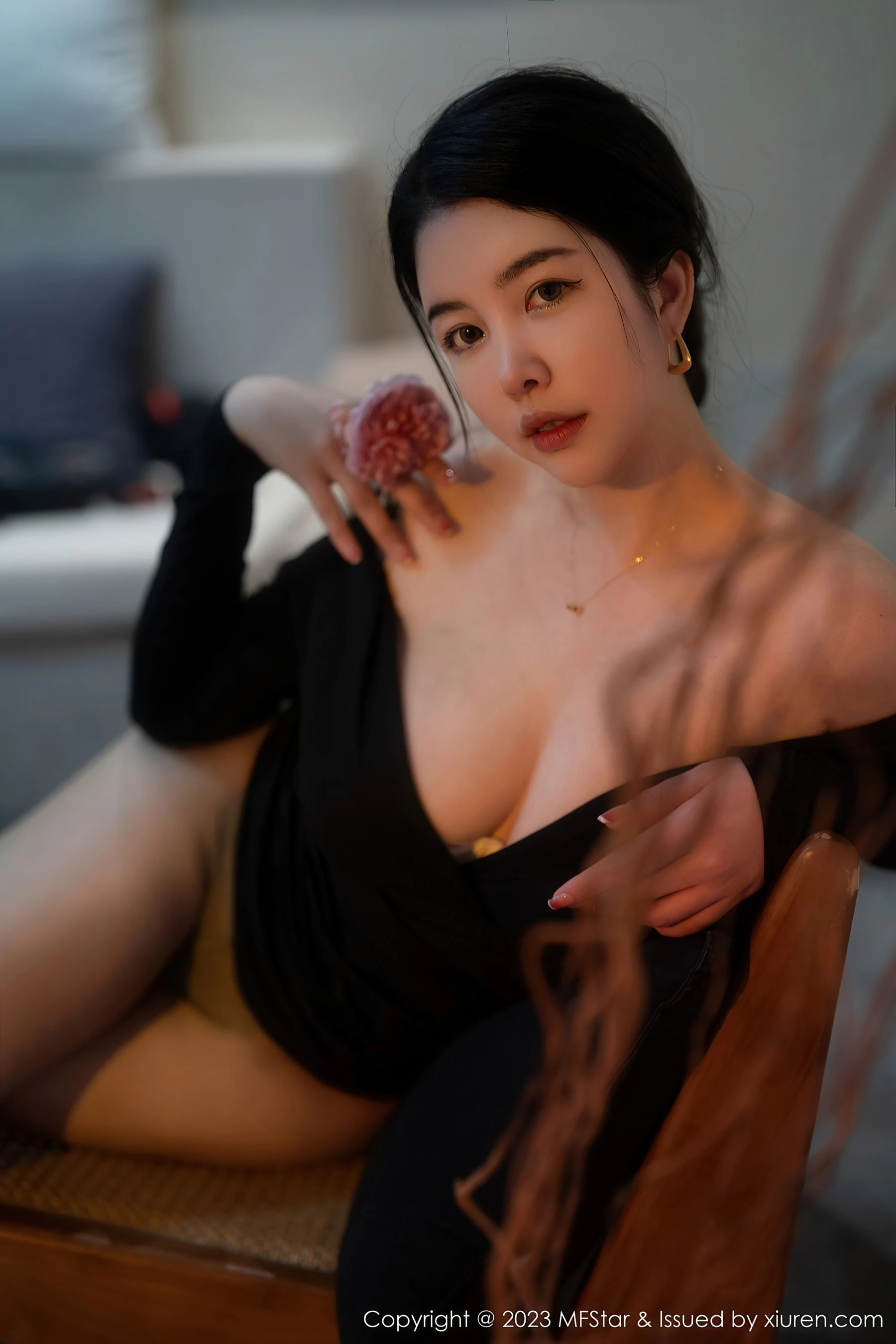 正午新北主播寫真精選 - 性感海邊活力完美融合限量 - 25