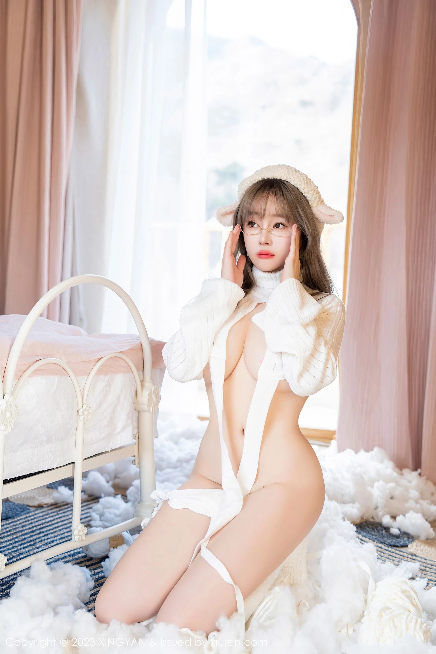 嫩模知性室內寫真 - 夏日溫柔風格展現典藏 - 79