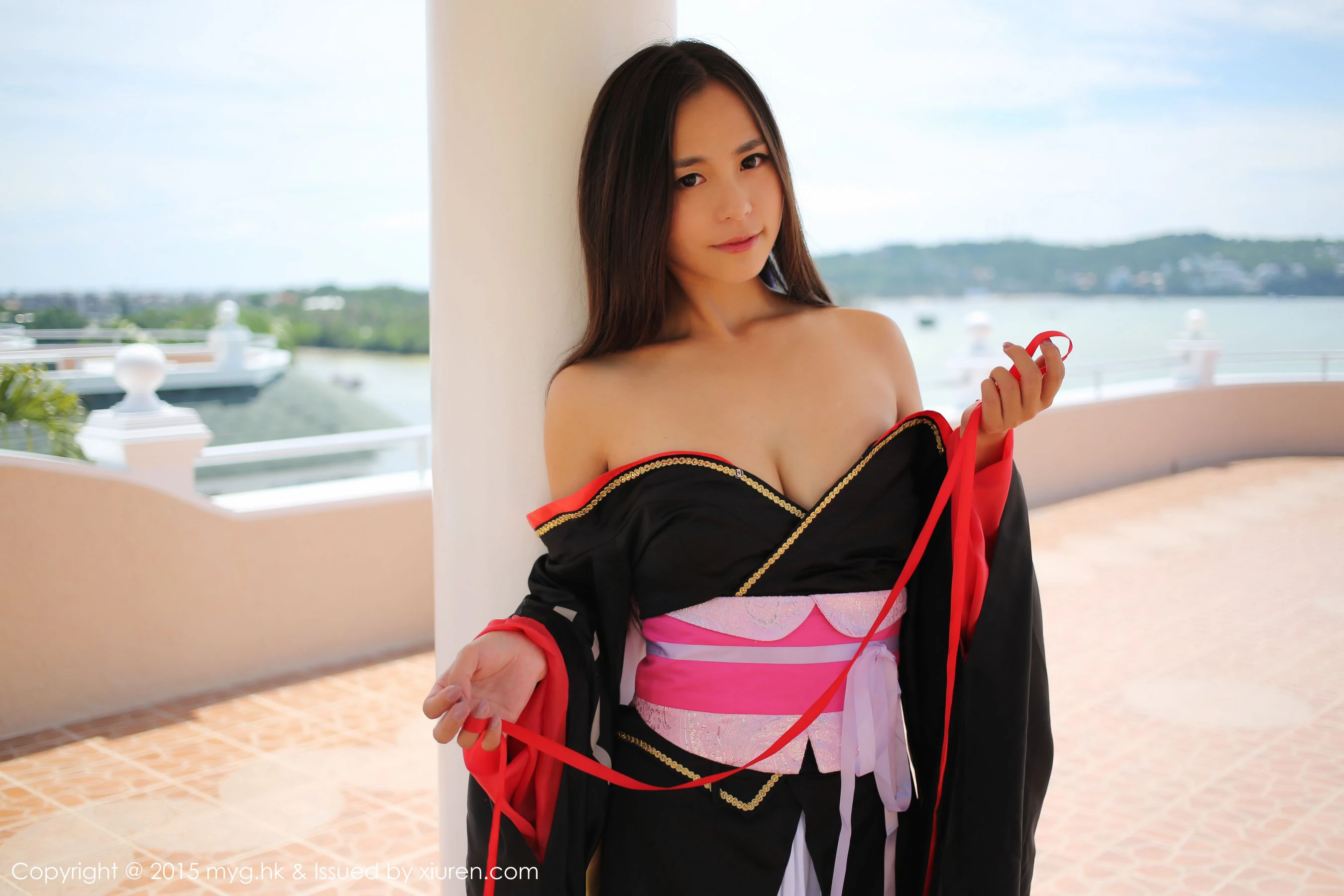 俏皮時刻DJ海邊寫真 – 春季高貴風採再現典藏 - 4