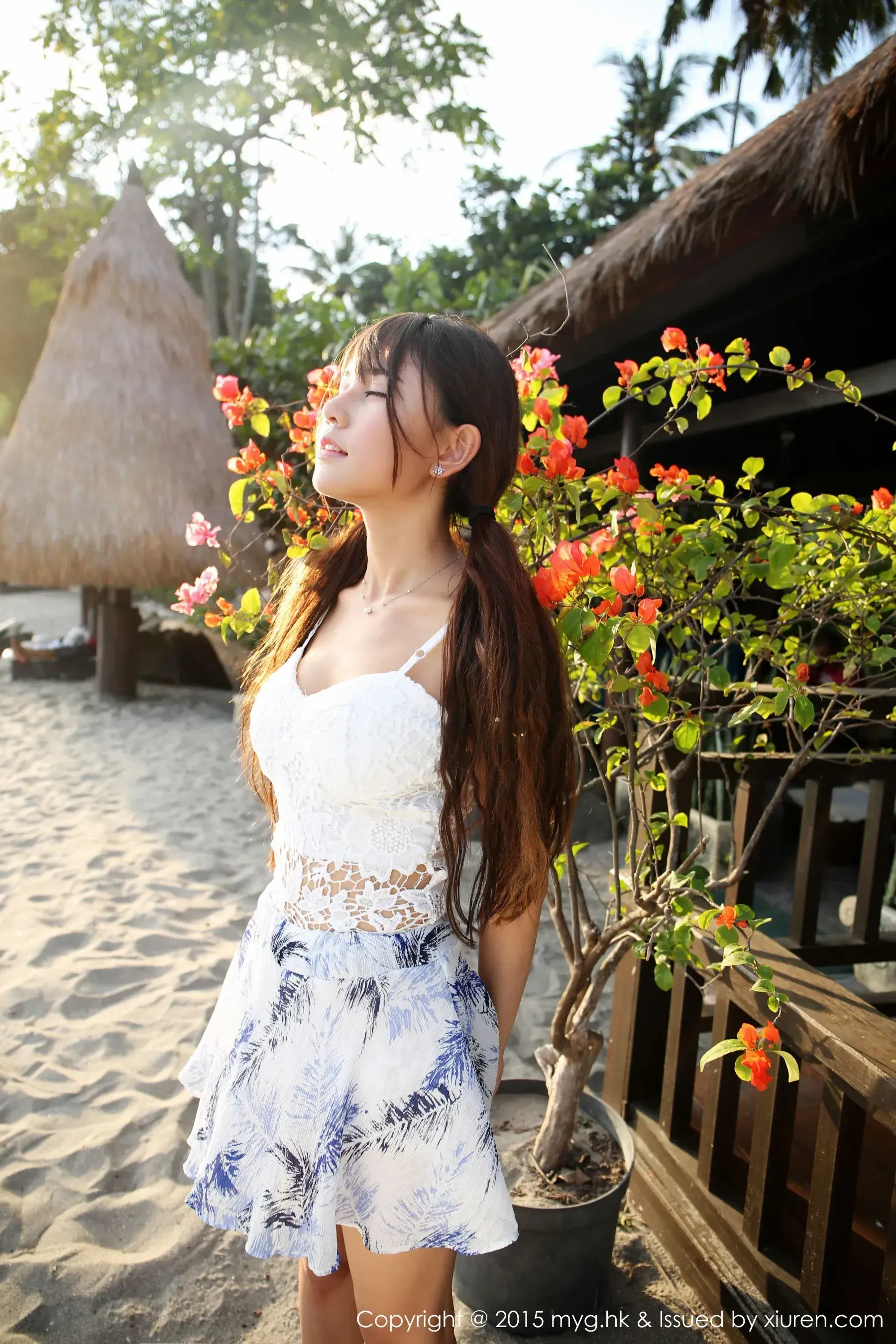 甜美網紅私藏美照 – 苗慄攝影棚黃昏獨家呈現限量 - 25