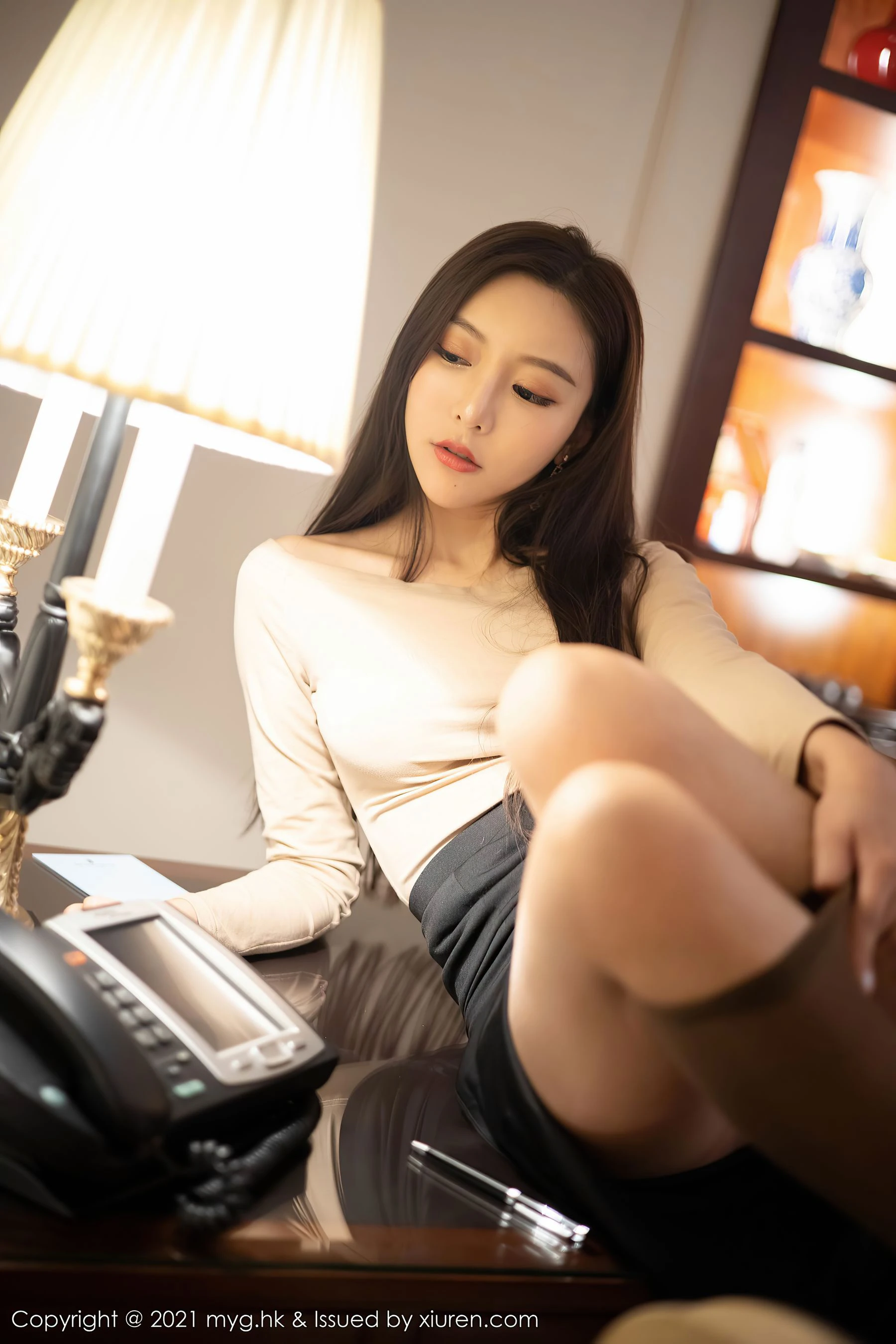 高貴舞者私藏美照 – 苗慄夜景凌晨獨家呈現限量 - 95