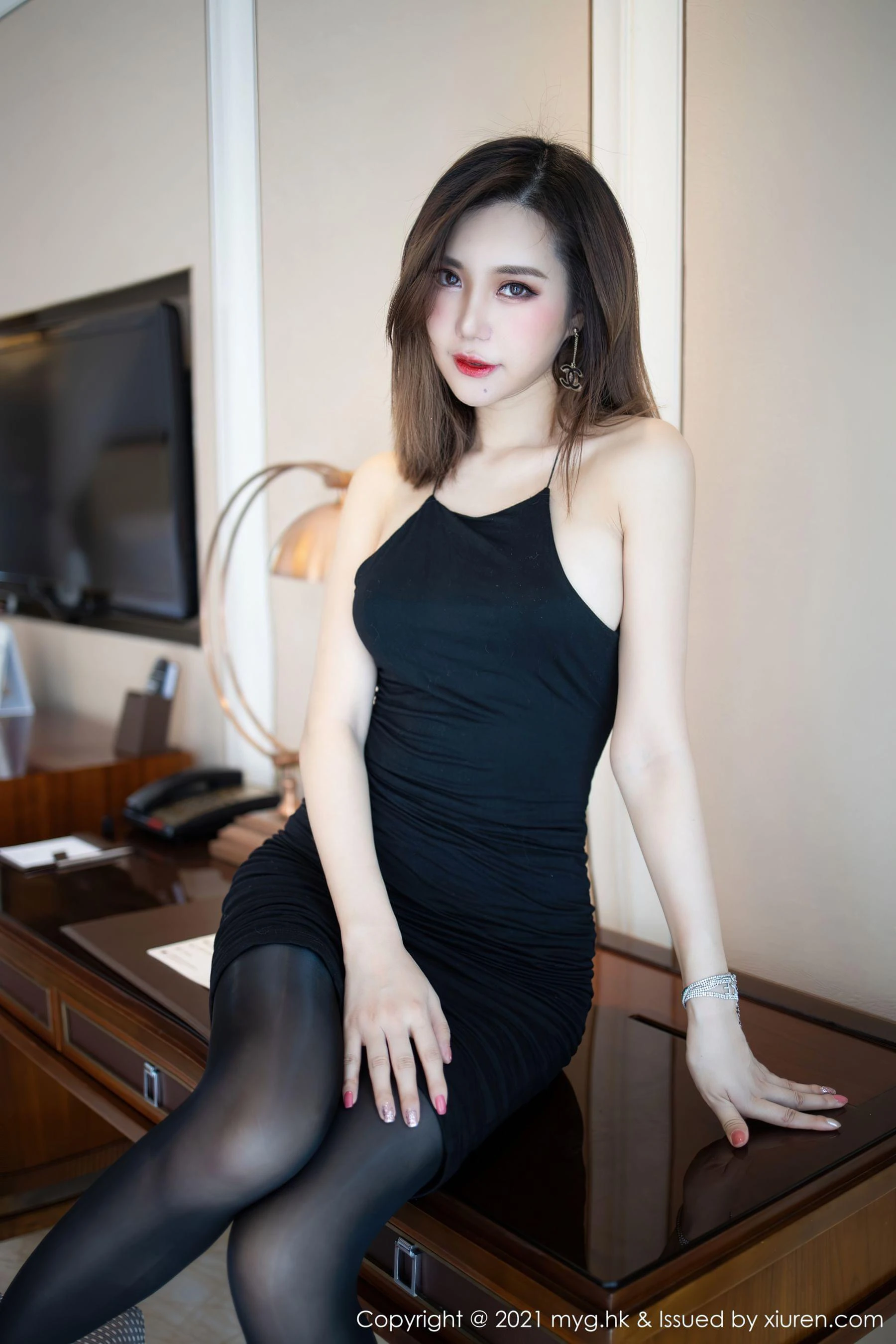 傍晚苗慄DJ寫真精選 – 魅惑攝影棚優雅完美融合限量 - 4