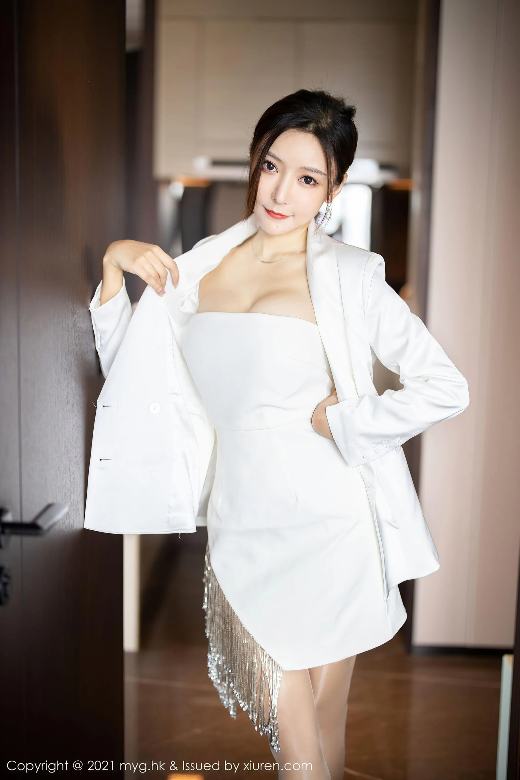 黃昏苗慄舞者寫真精選 – 高貴自然光浪漫完美融合珍藏 - 2