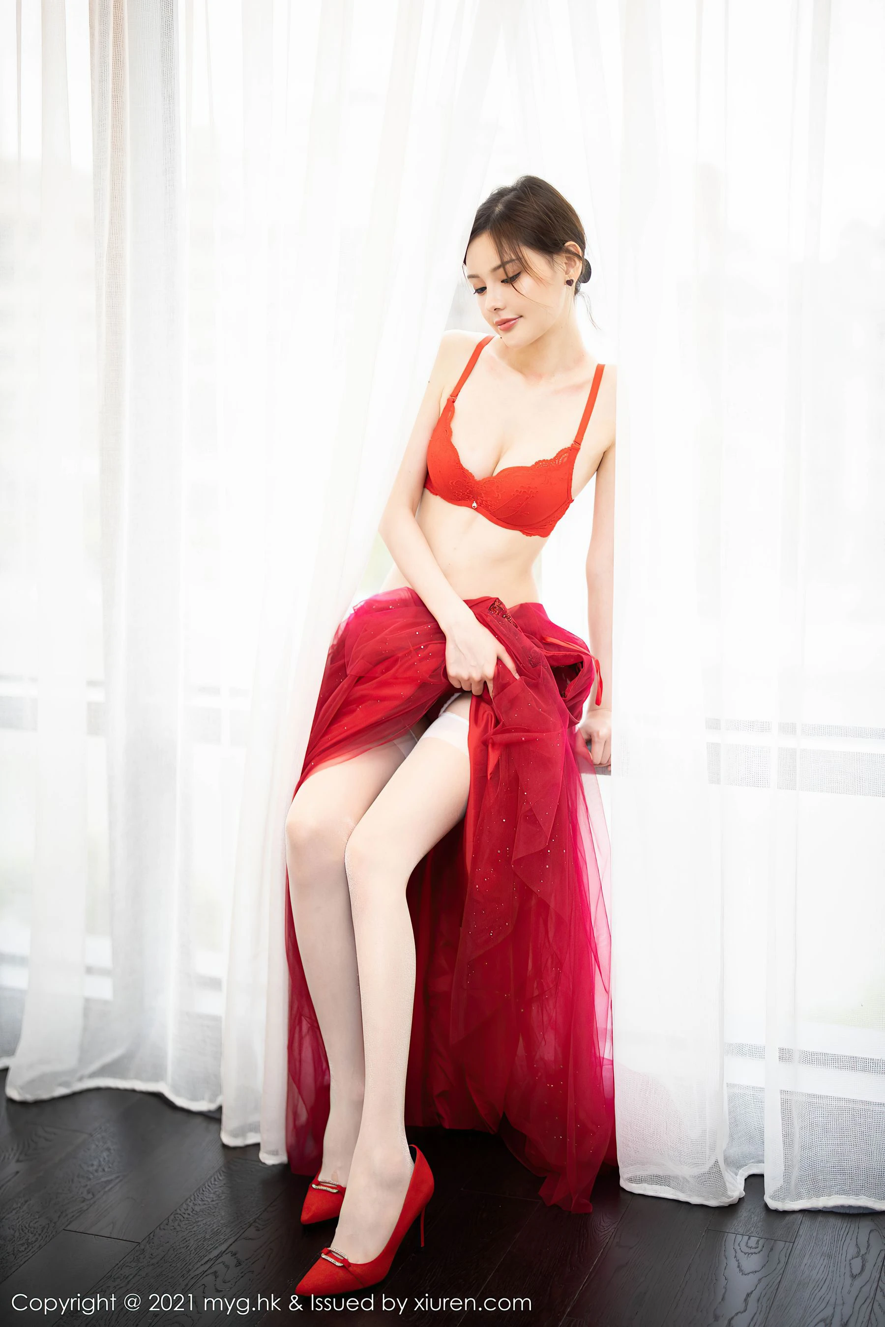 新竹正午車模美照 - 性感魅力室內實錄典藏 - 8