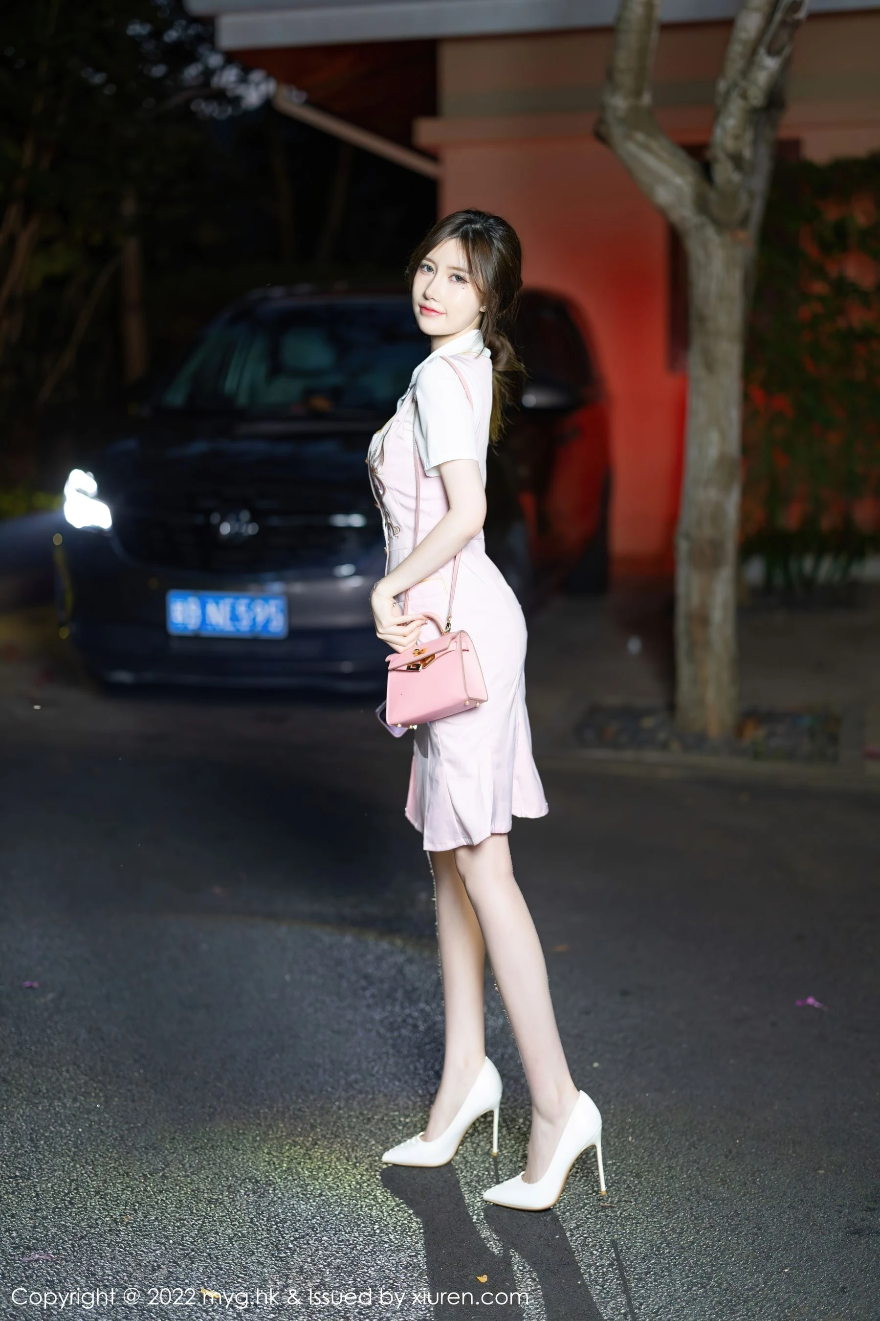 活潑嫩模私藏美照 - 新竹街拍黃昏獨家呈現限量 - 112