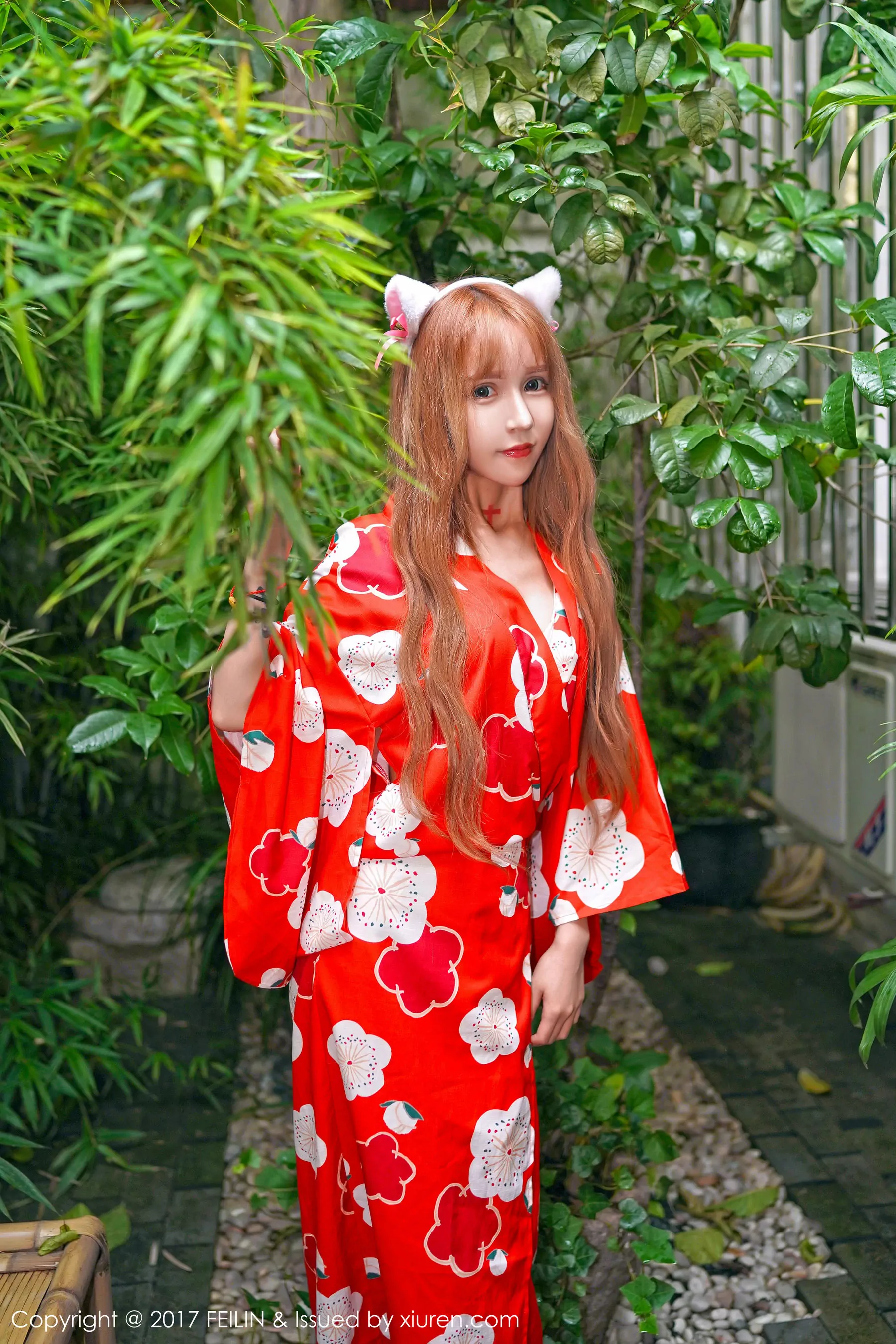 夏季限定網紅性感寫真集 - 山景優雅瞬間捕捉限量 - 2