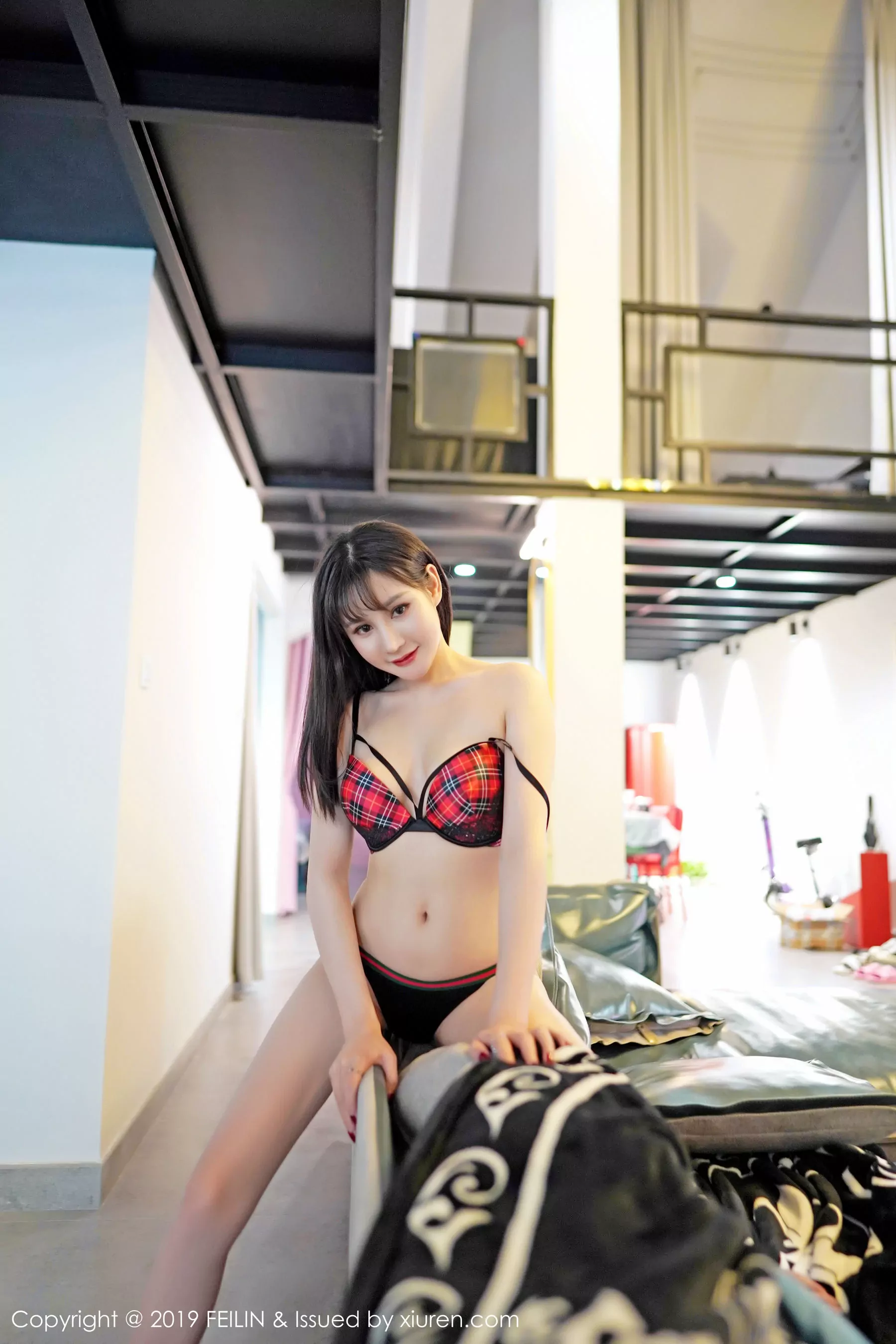 桃園午後主播美照 - 活潑魅力室內實錄獨家 - 2