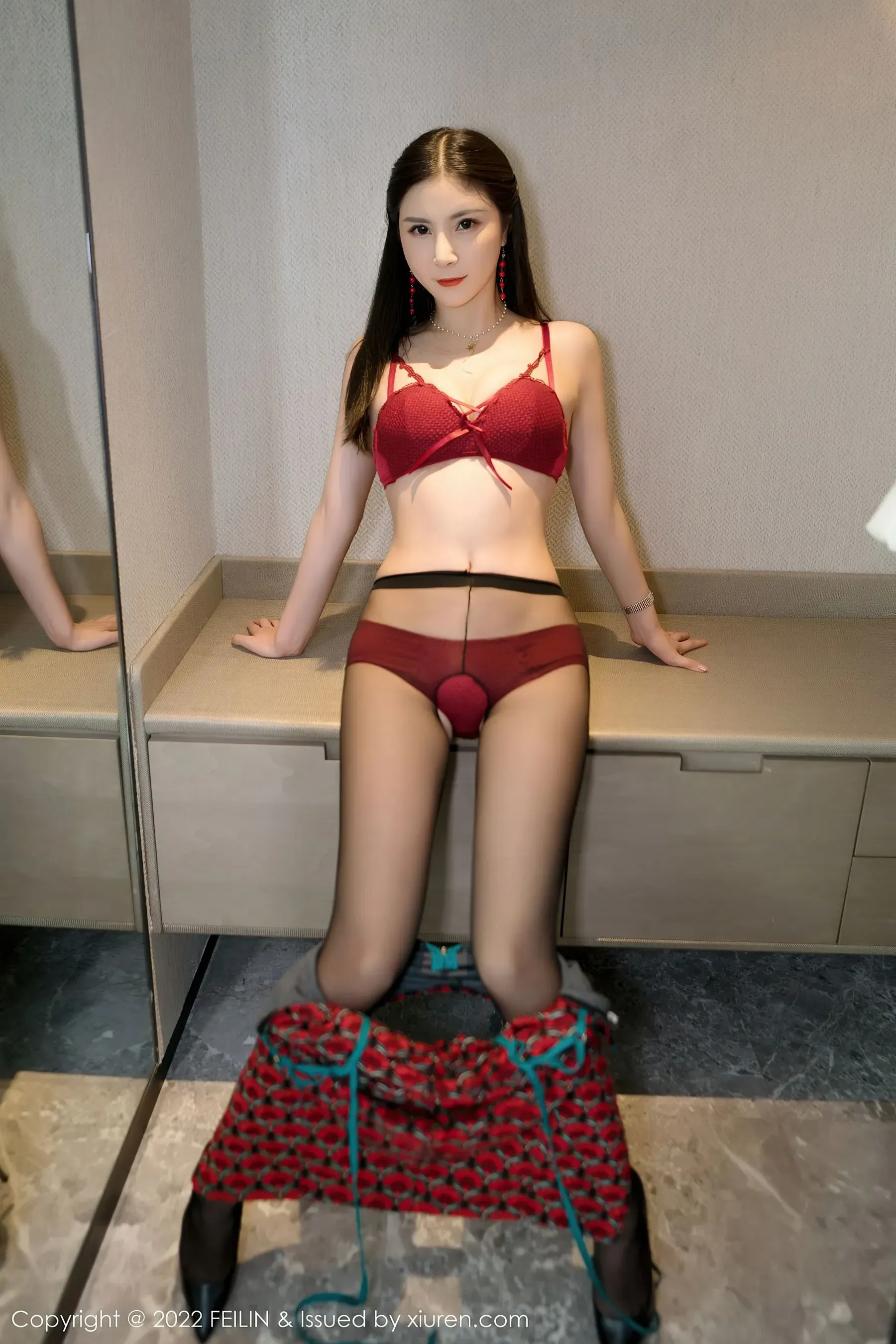台北黎明車模美照 - 優雅魅力海邊實錄限量 - 6