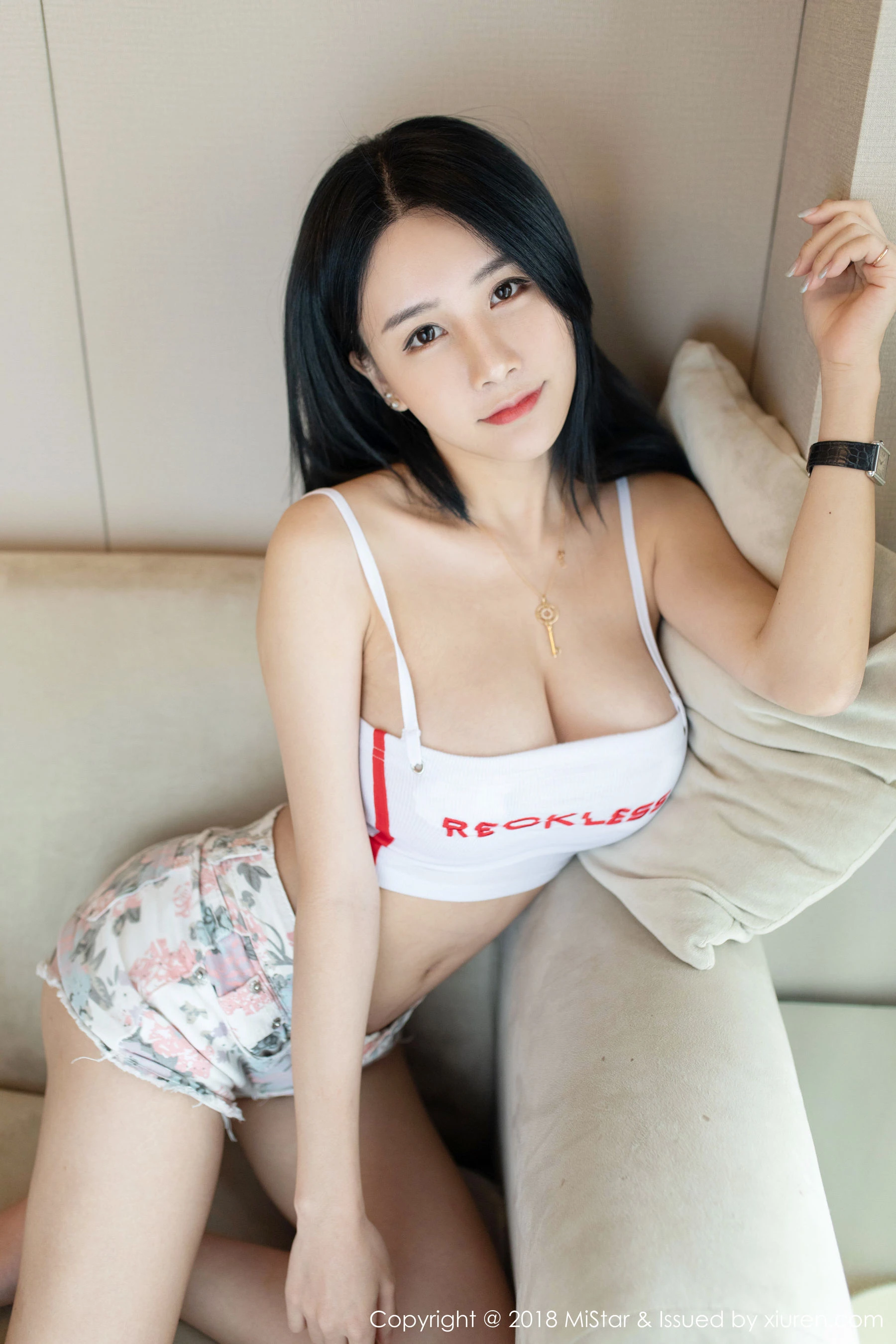 夜晚台北護士寫真精選 - 性感室內活力完美融合典藏 - 11