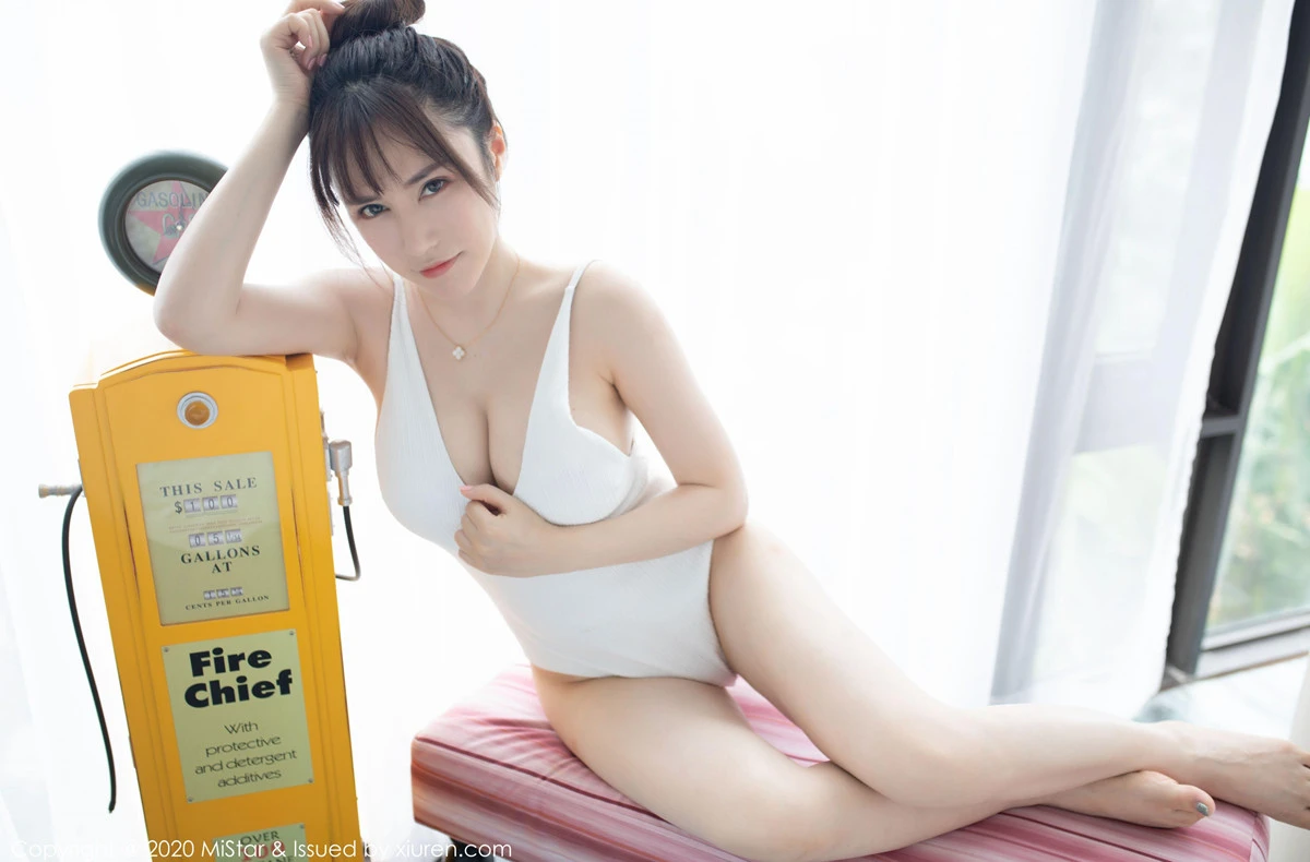 空姐高貴山景寫真 - 夏季溫柔風格展現精選 - 20
