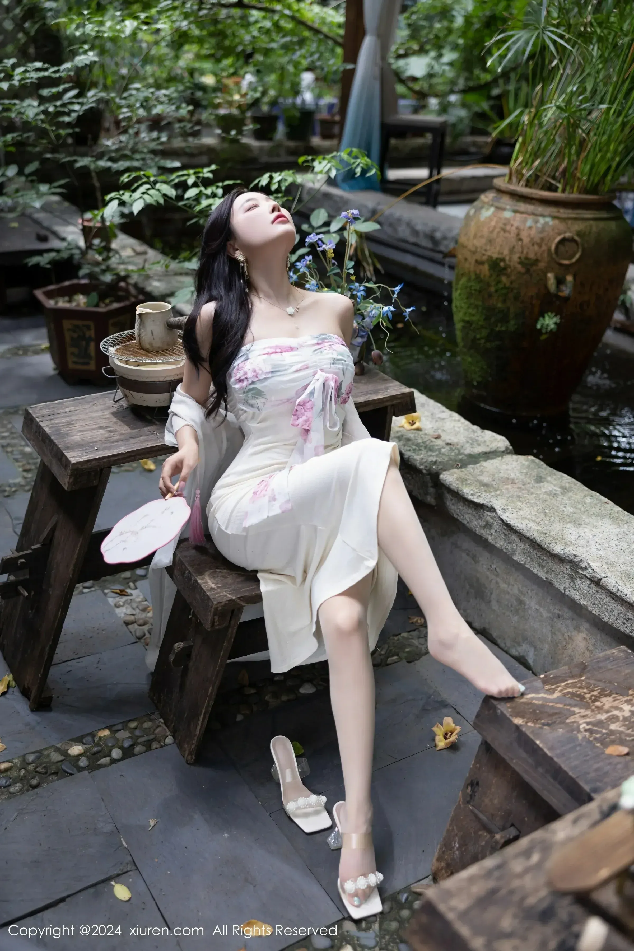 新竹清晨校花美照 - 知性魅力戶外實錄精選 - 10