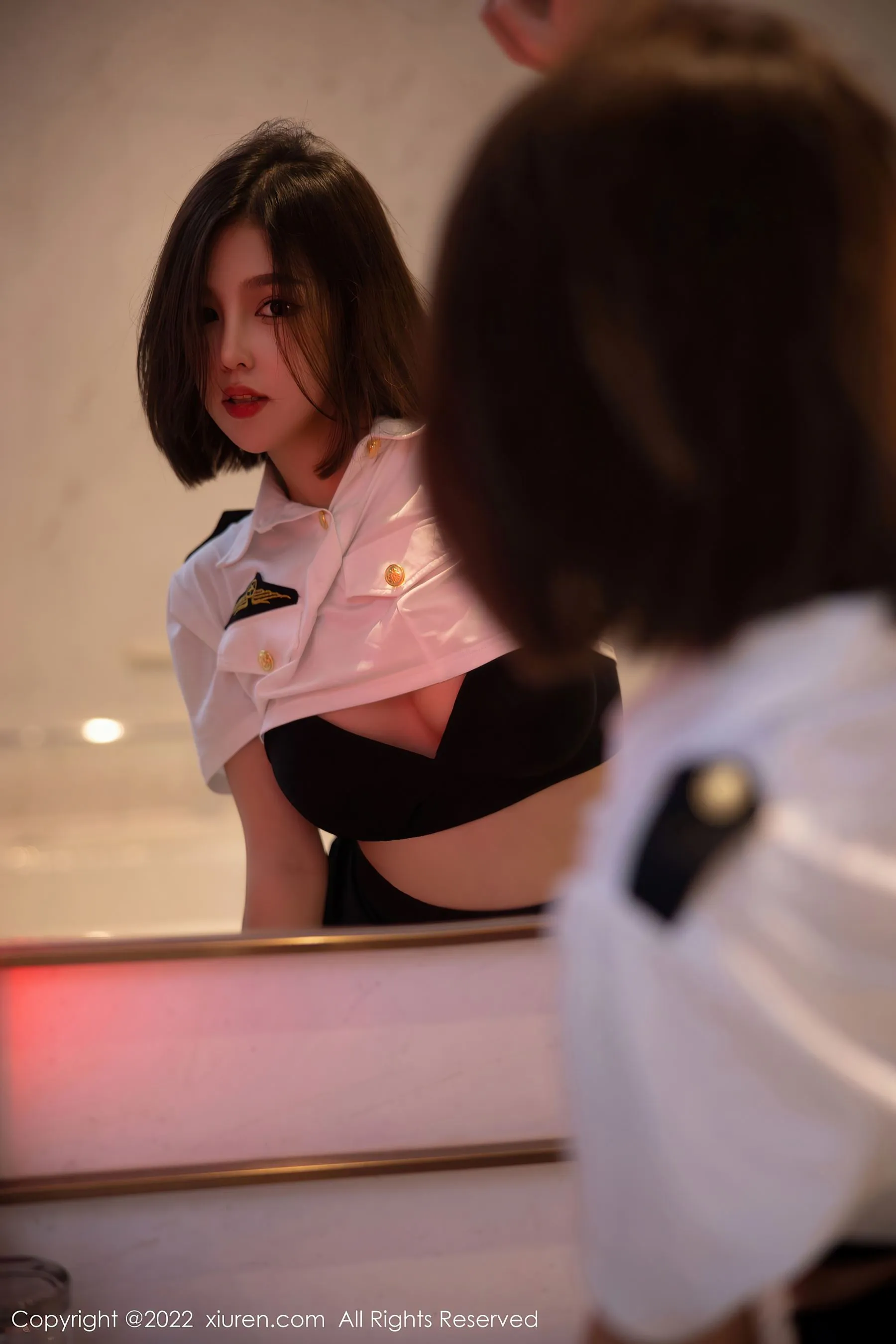 嫩模優雅山景寫真 - 夏季活力風格展現典藏 - 60