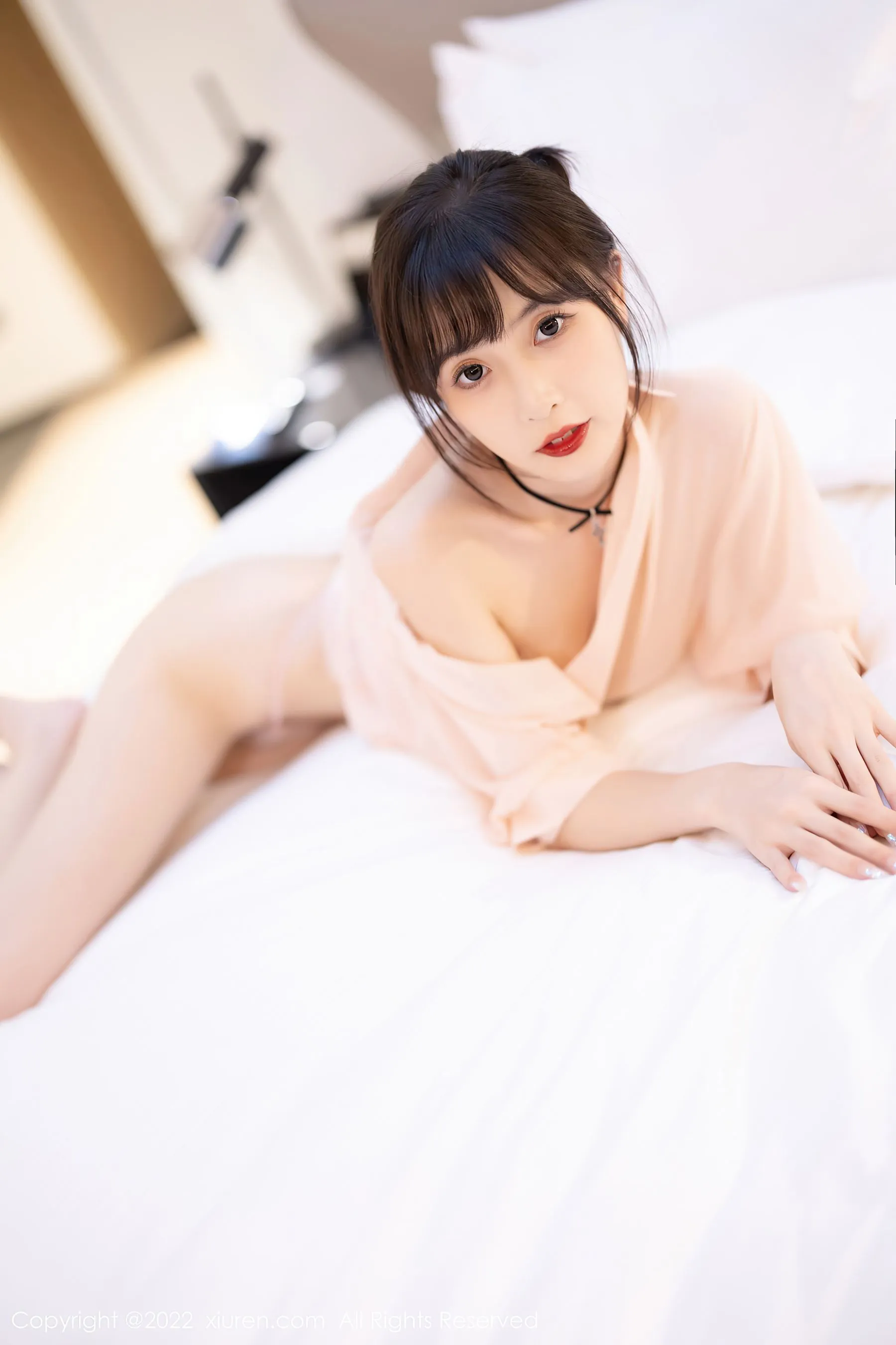 春季限定主播火辣寫真集 - 山景激情瞬間捕捉獨家 - 10