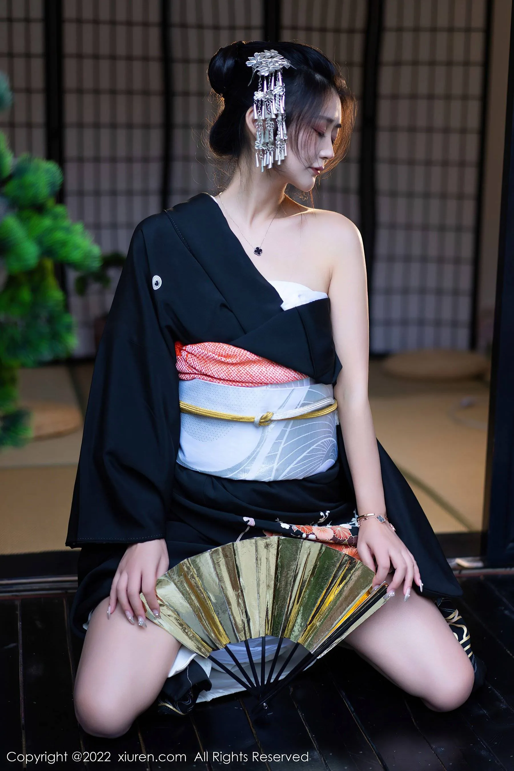 苗慄夜晚校花美照 – 魅惑魅力海邊實錄珍藏 - 11
