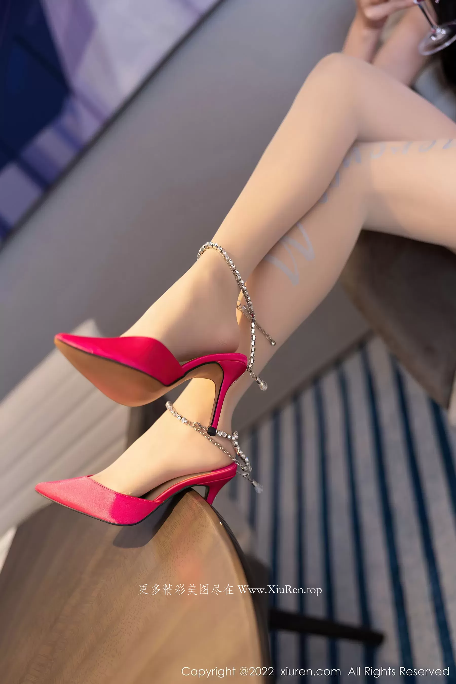 春季限定車模高貴寫真集 - 海邊奔放瞬間捕捉典藏 - 45