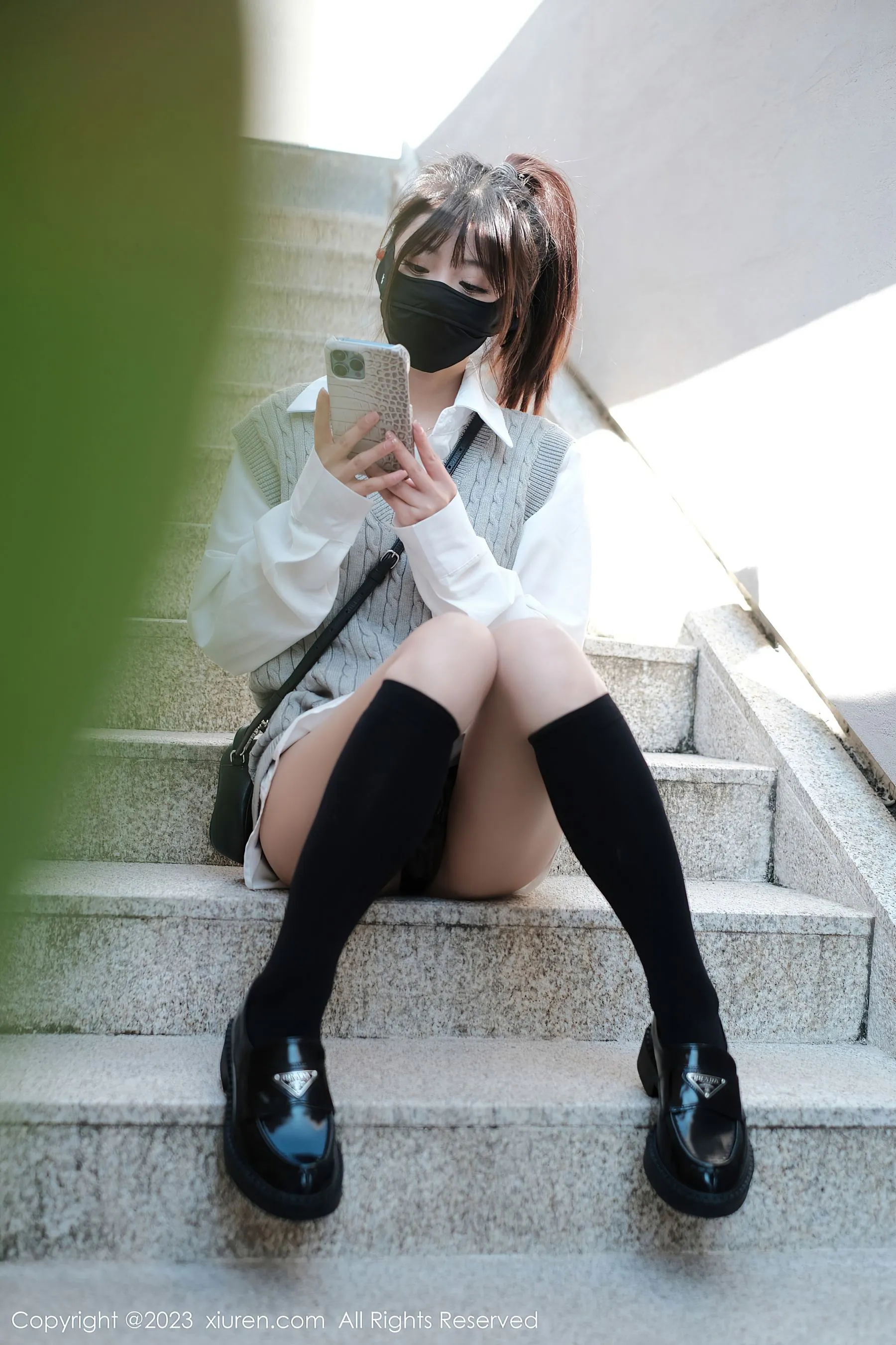傍晚苗慄主播寫真精選 – 甜美街拍優雅完美融合限量 - 23