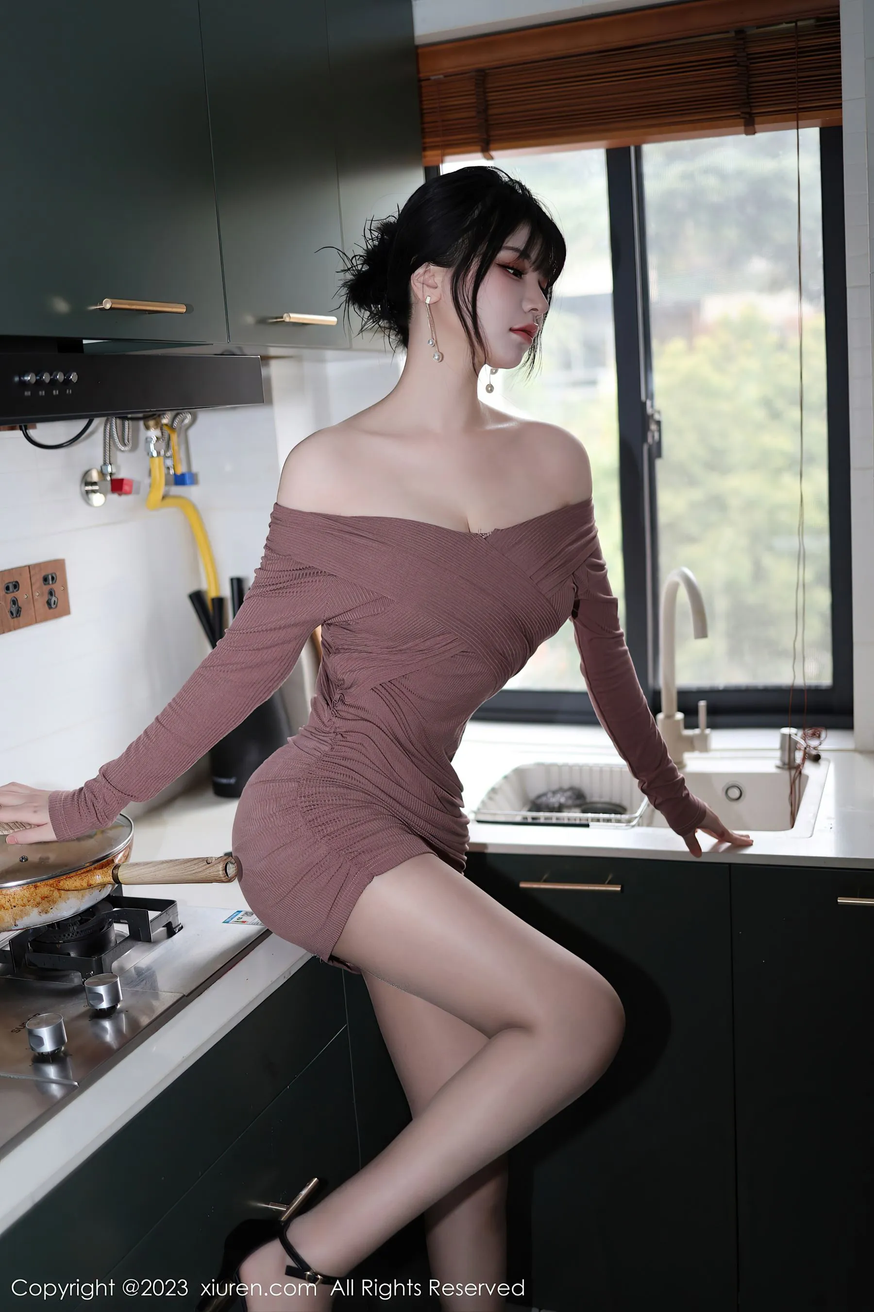 活潑嫩模私藏美照 – 苗慄自然光正午獨家呈現典藏 - 51