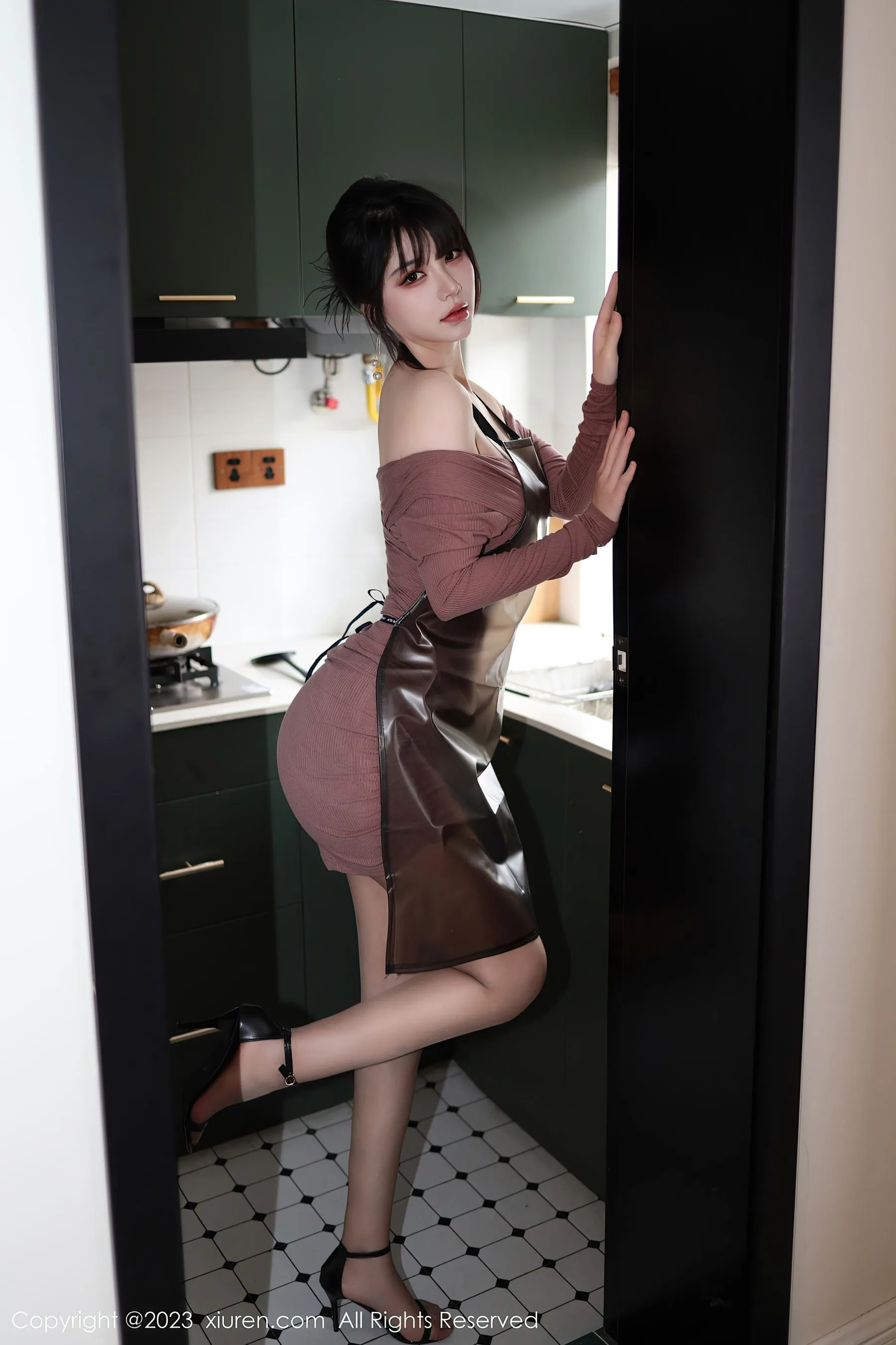 活潑嫩模私藏美照 – 苗慄自然光正午獨家呈現典藏 - 59