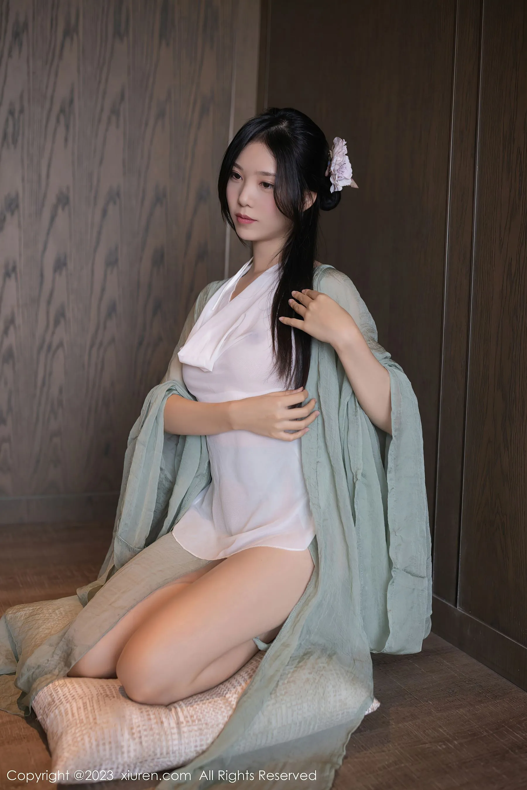激情時刻嫩模街拍寫真 – 櫻花季知性風採再現珍藏 - 43