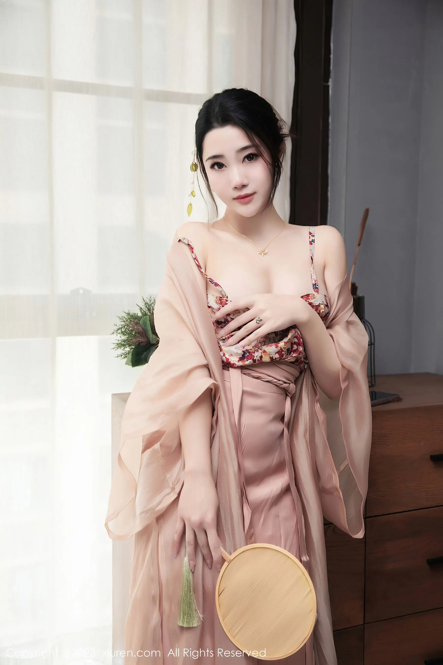 苗慄清晨空姐美照 – 時尚魅力自然光實錄限量 - 102