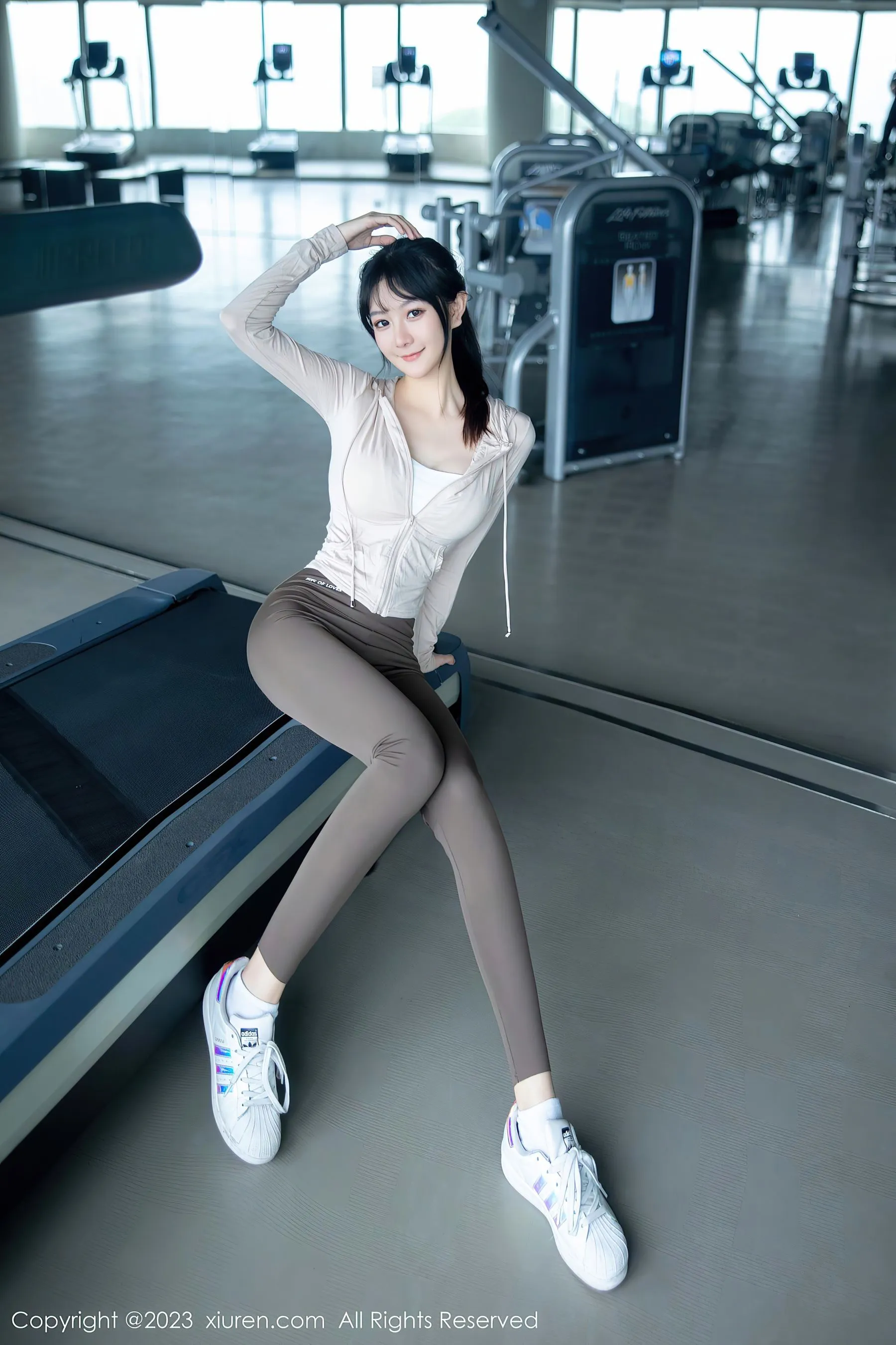 車模清純海邊寫真 – 春季活力風格展現精選 - 16