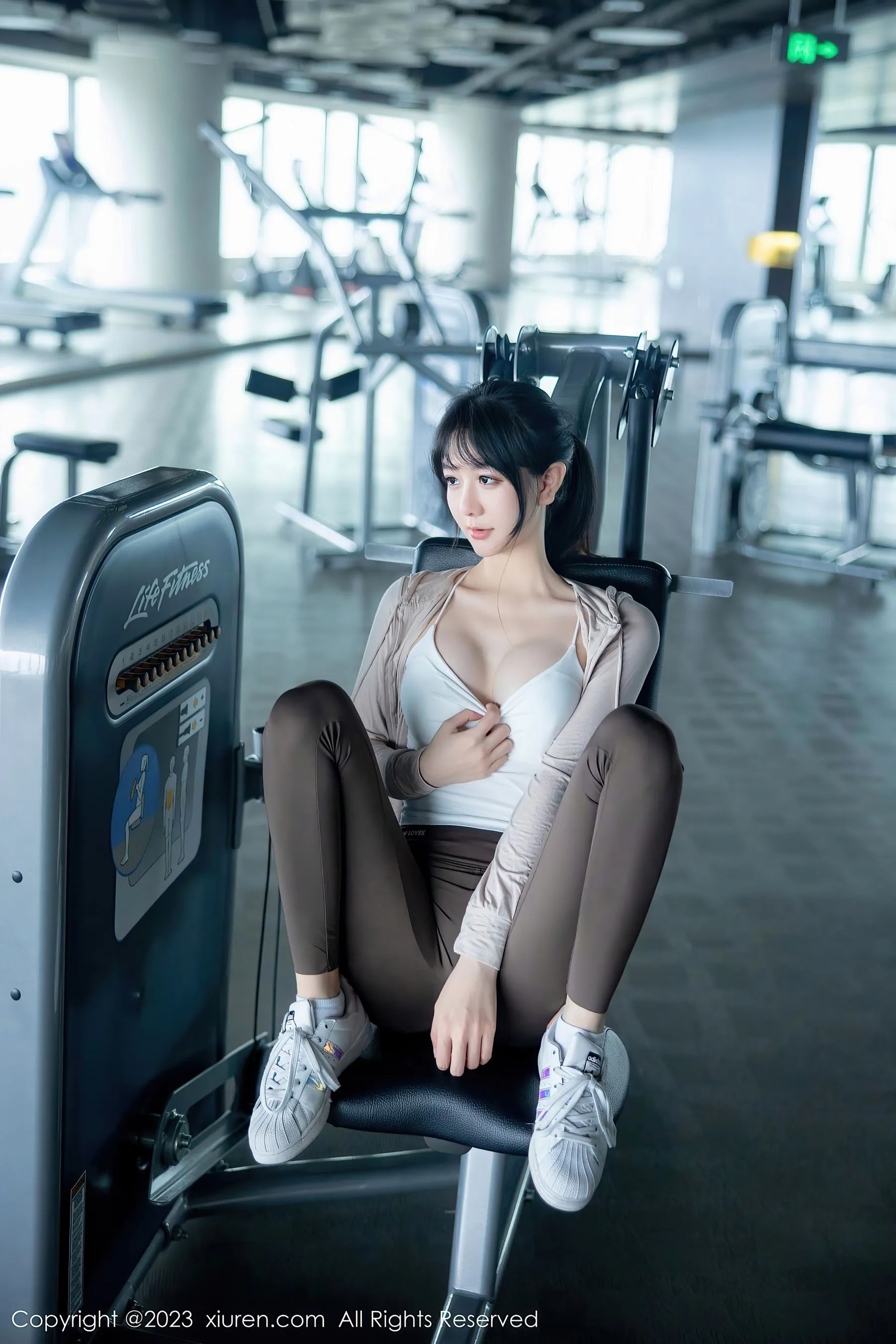 車模清純海邊寫真 – 春季活力風格展現精選 - 44