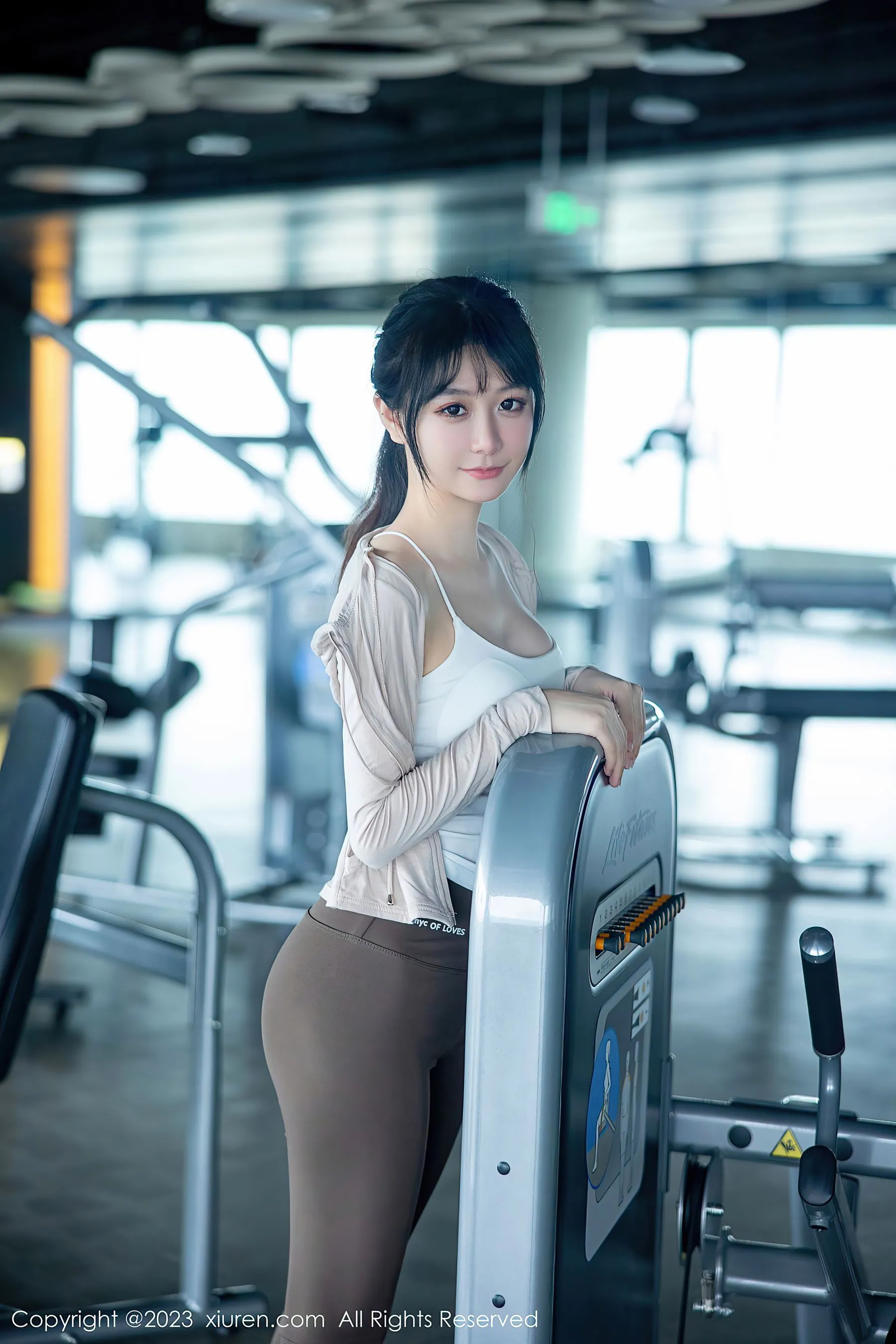 車模清純海邊寫真 – 春季活力風格展現精選 - 47