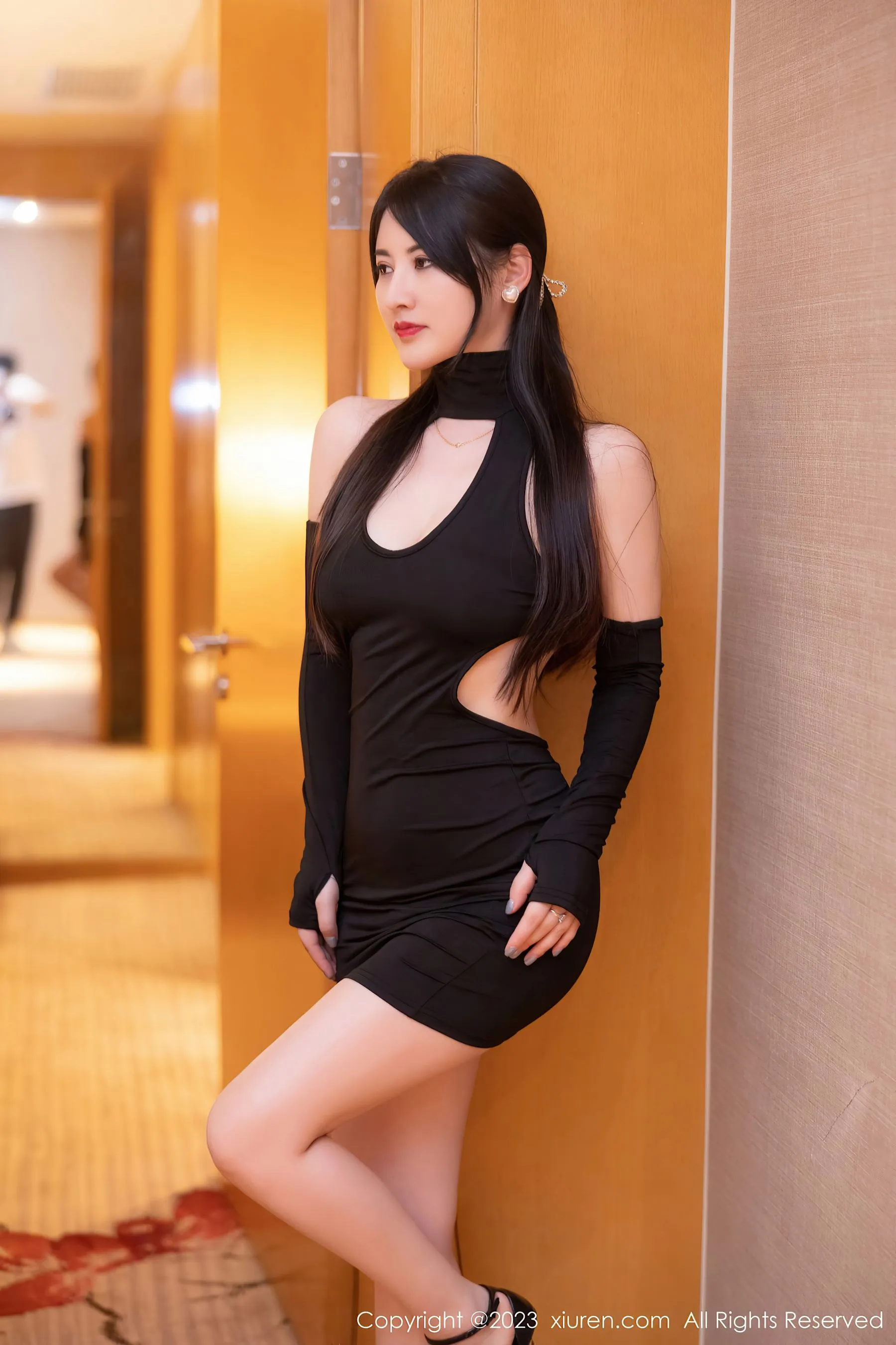 苗慄黃昏主播美照 – 清純魅力戶外實錄珍藏 - 64