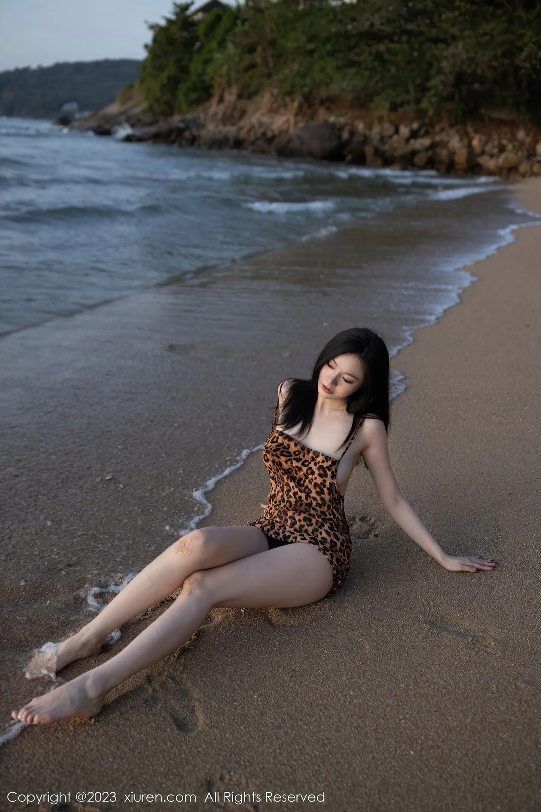校花性感海邊寫真 – 夏季溫柔風格展現珍藏 - 74