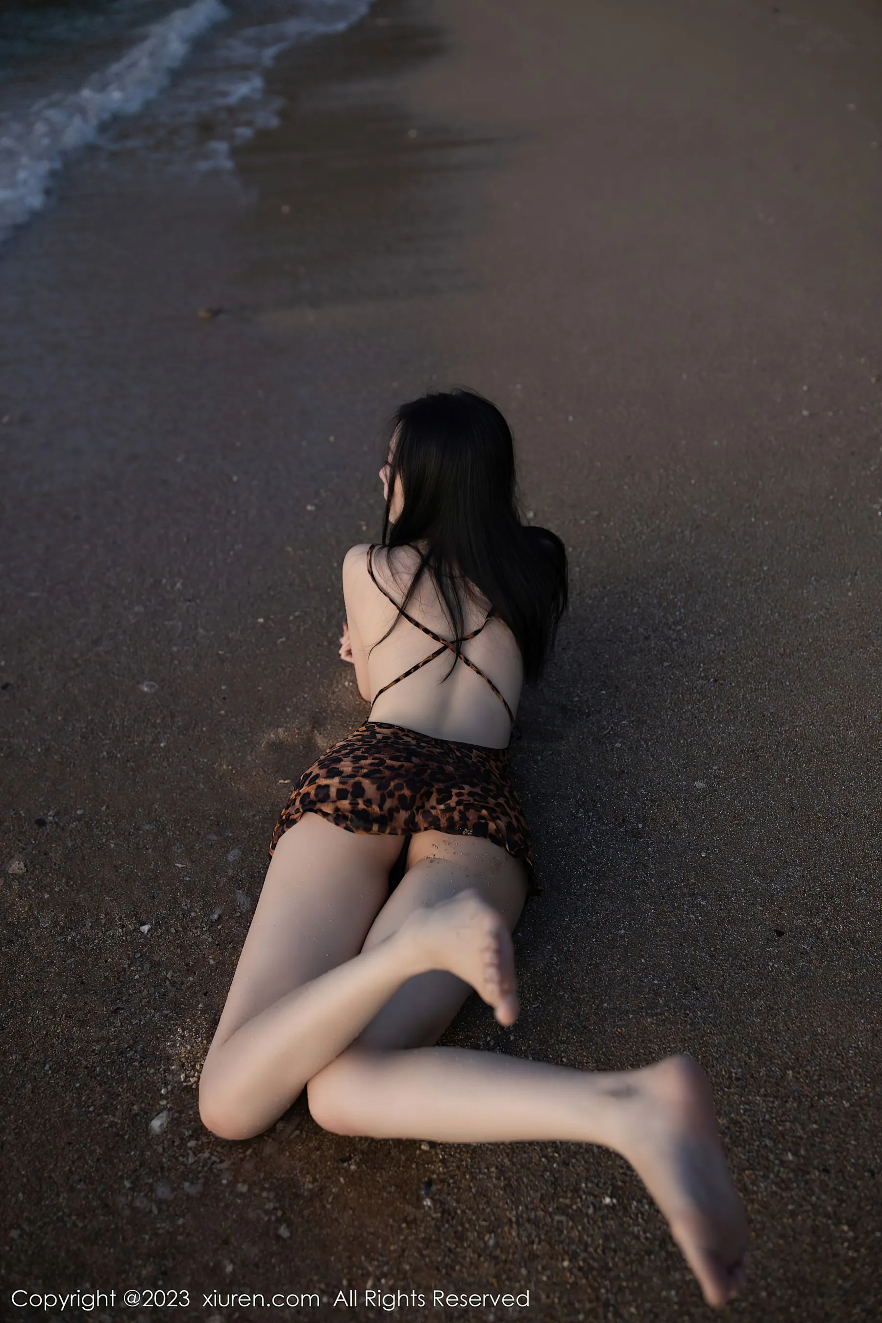 校花性感海邊寫真 – 夏季溫柔風格展現珍藏 - 79