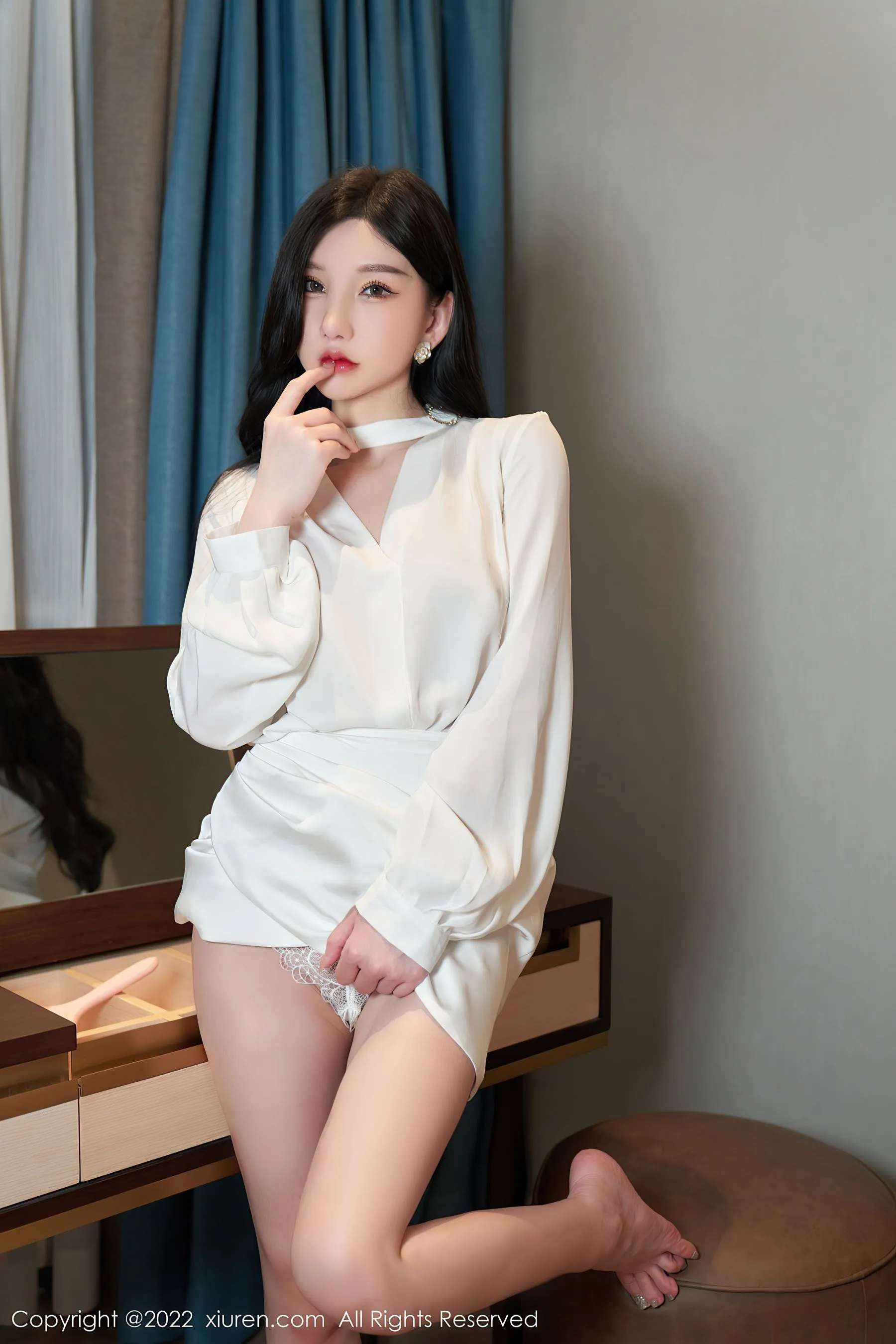 靜謐時刻主播夜景寫真 – 櫻花季性感風採再現典藏 - 58