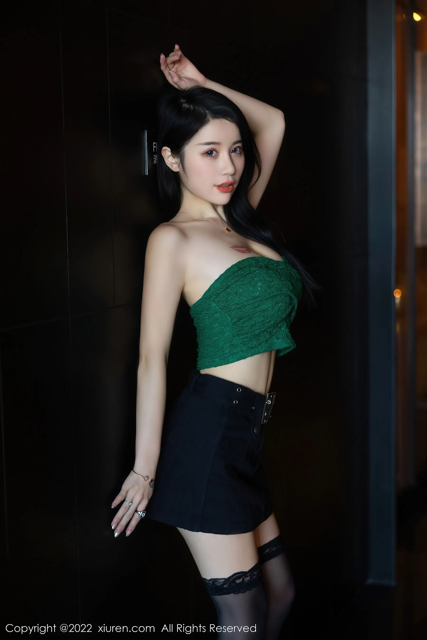 自信時刻空姐夜景寫真 – 春季火辣風採再現限量 - 7