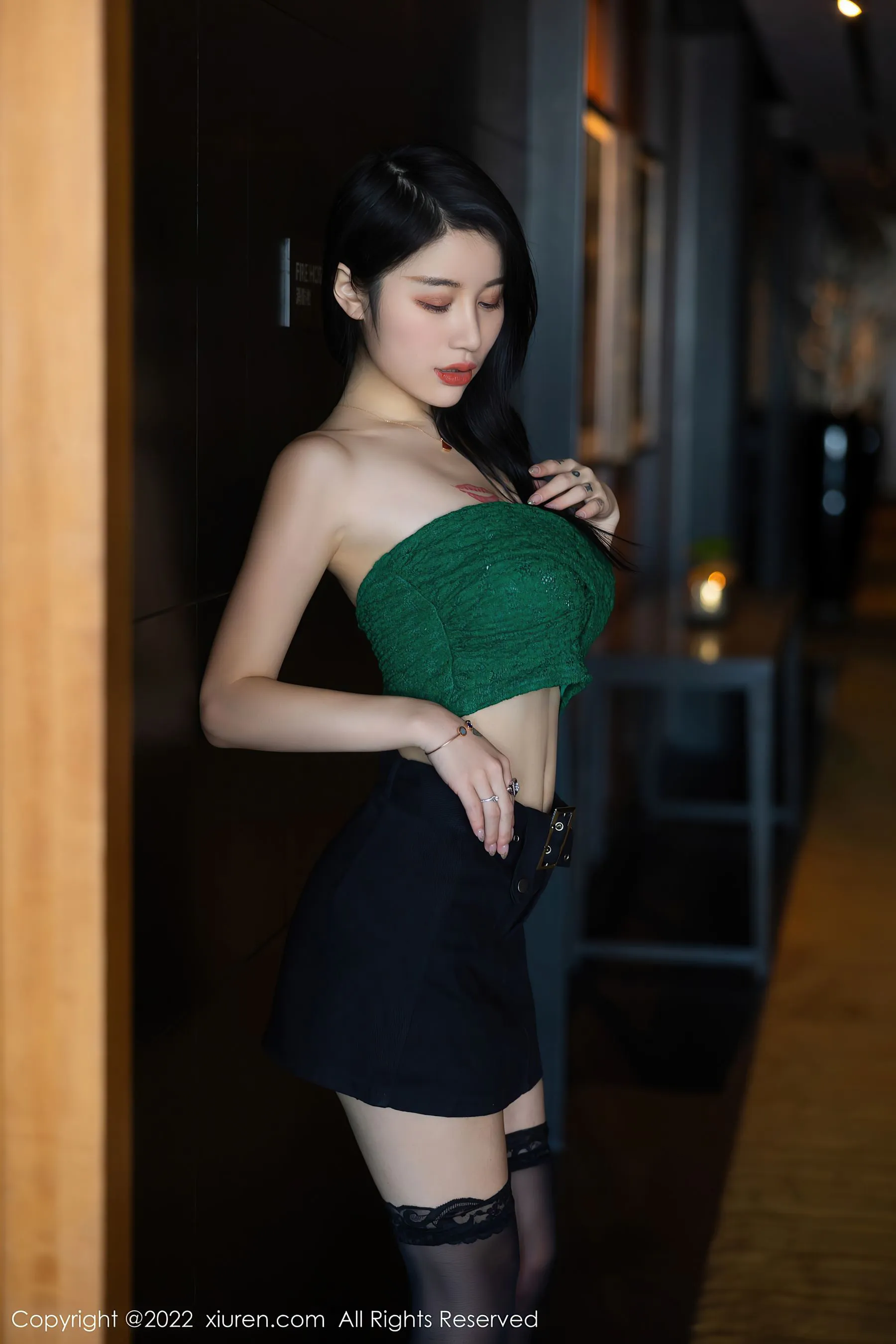 自信時刻空姐夜景寫真 – 春季火辣風採再現限量 - 9