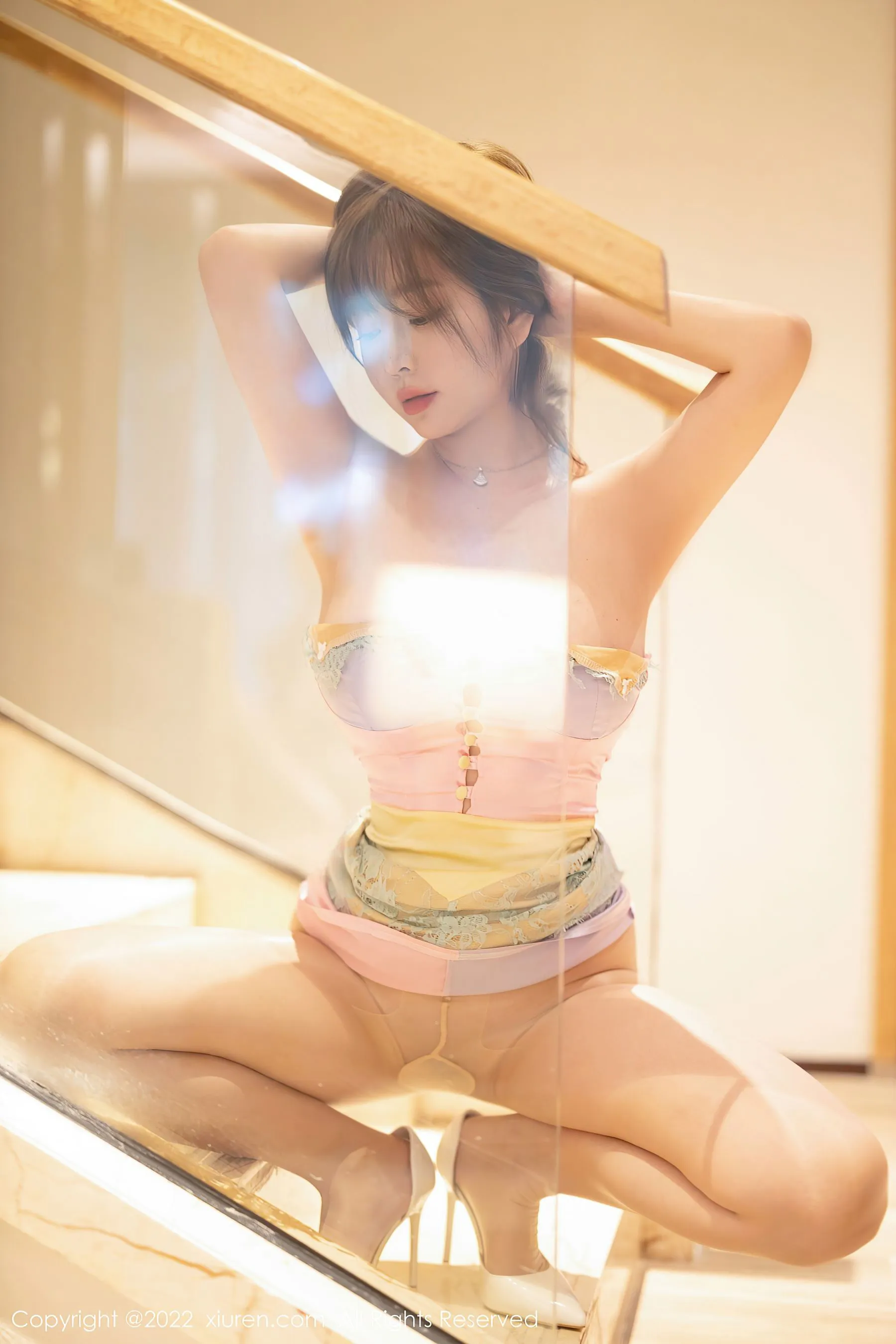 嫩模魅惑攝影棚寫真 – 冬季活力風格展現獨家 - 22